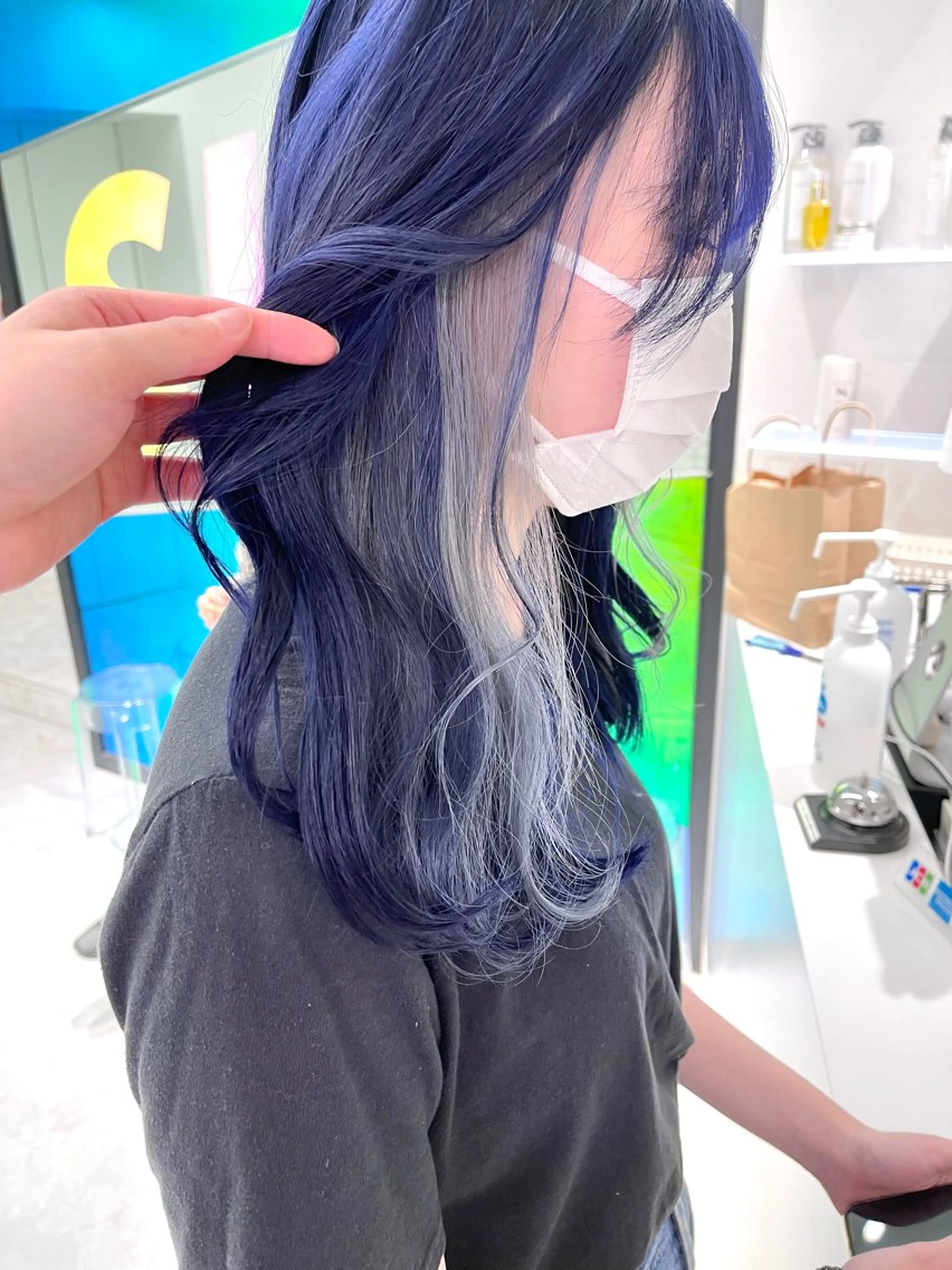 ミディアム カラー ヘアカラー 🤍💕ブリーチカラ ーAyaka💕🤍のヘアスタイル