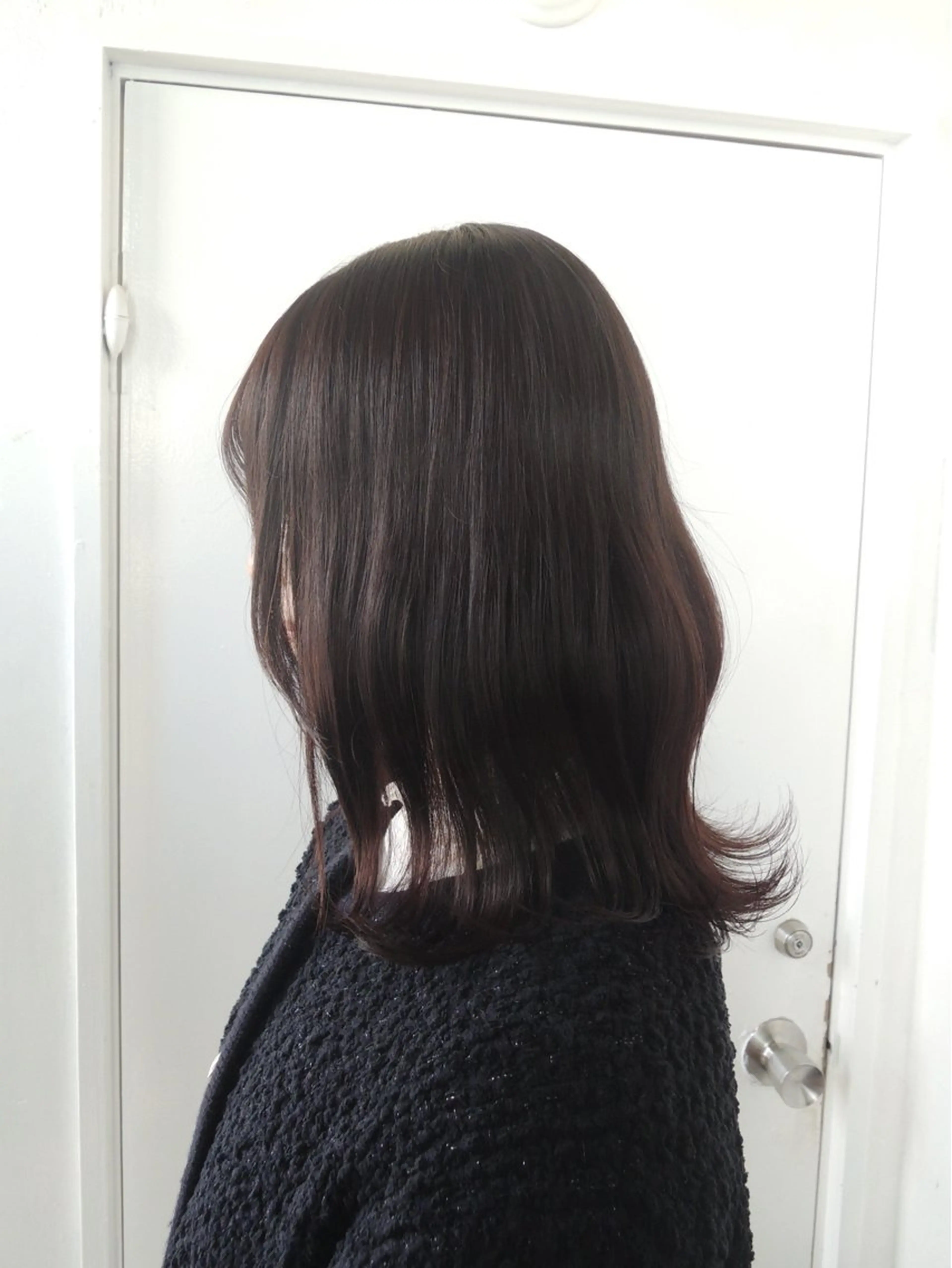 ミディアム チョコレートブラウン ヘアカラー 早野 心春のヘアスタイル