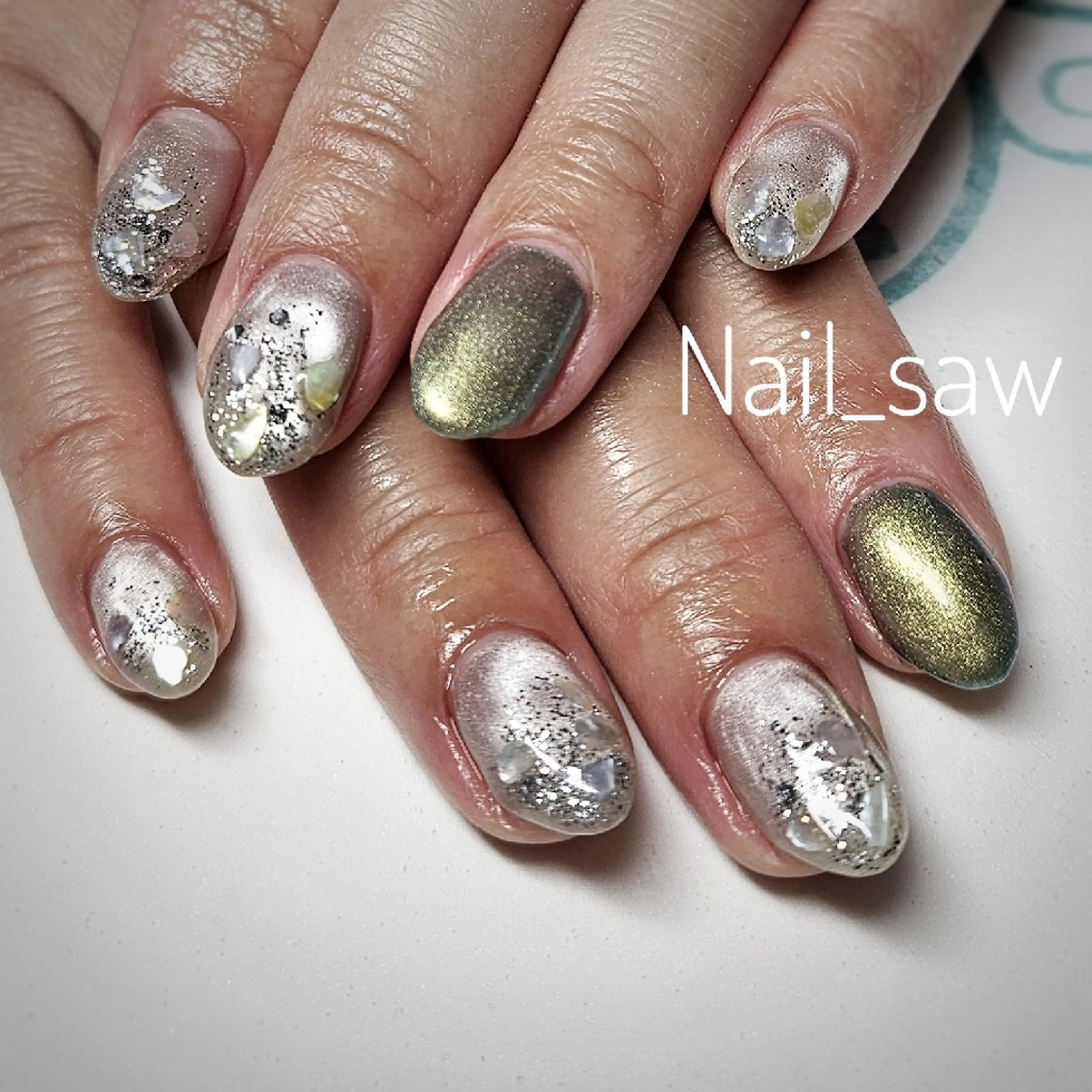 ネイル キラキラネイル ラメ(グリッター) ハンドネイル Y. Saoriのネイルデザイン