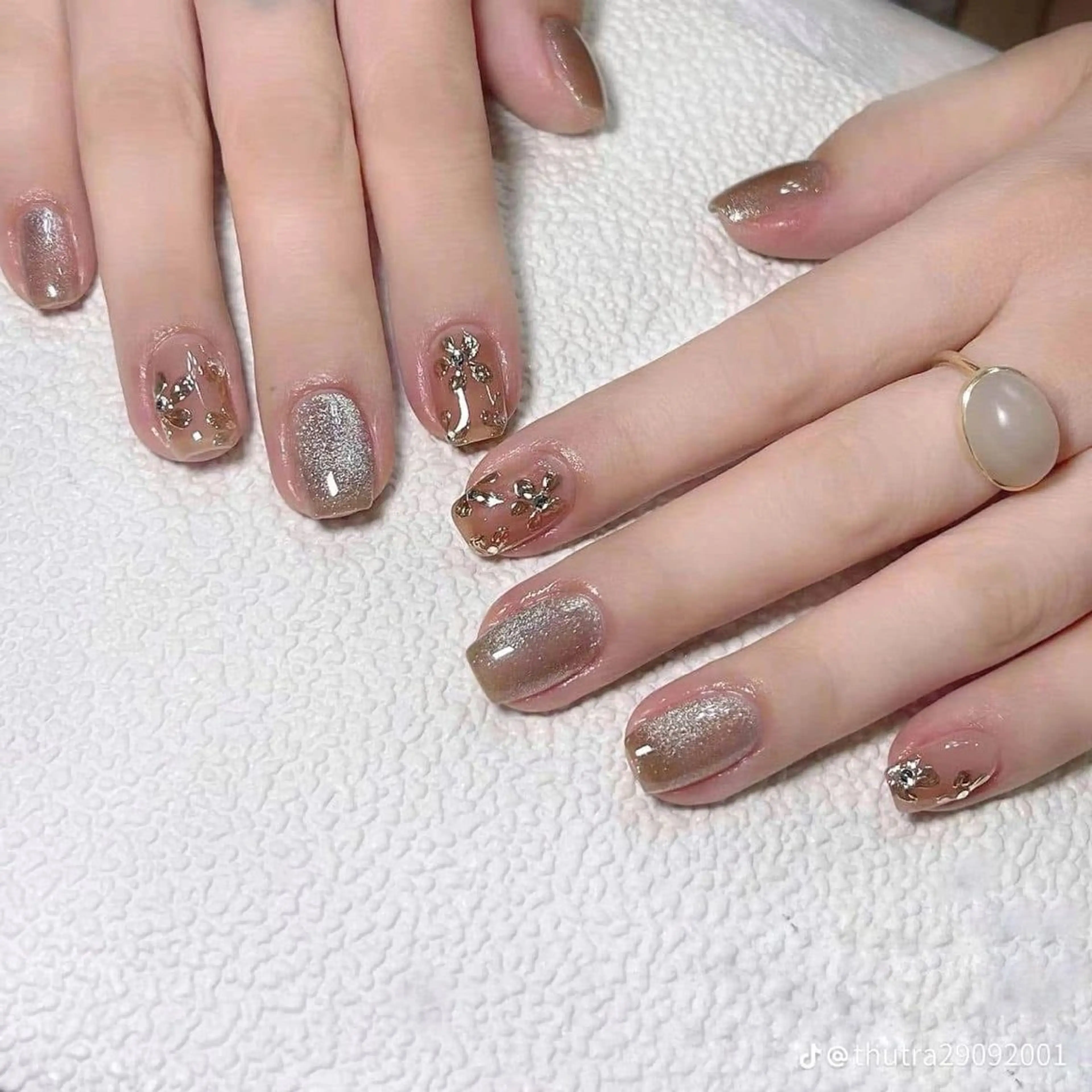 ネイル ANNA NAIL SALON所属・チャン ティ ジエンのネイルデザイン