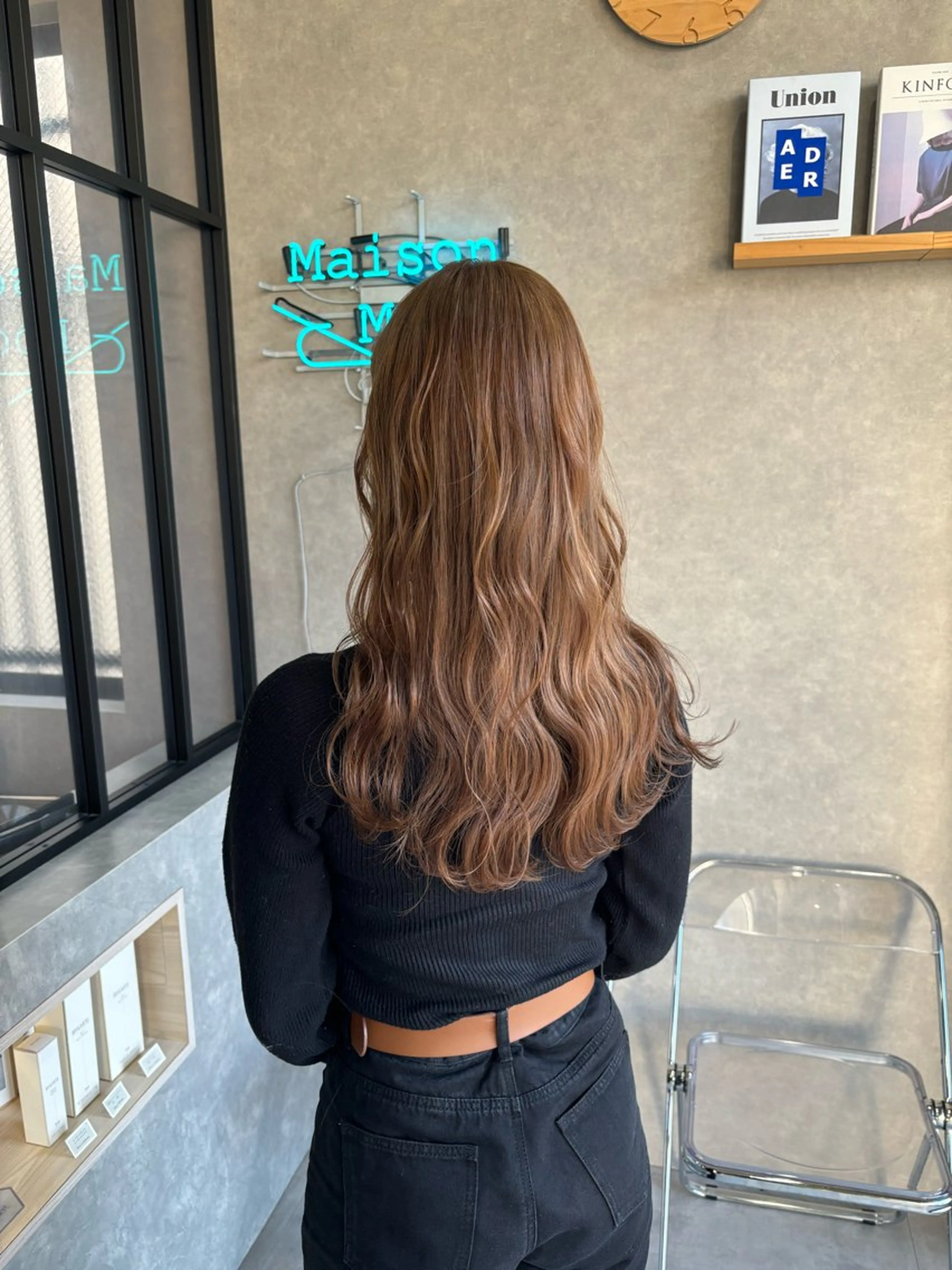 ロング カラー バレイヤージュ ブリーチ ケアブリーチ ダブルカラー イヤリングカラー 長谷川 湧のヘアスタイル