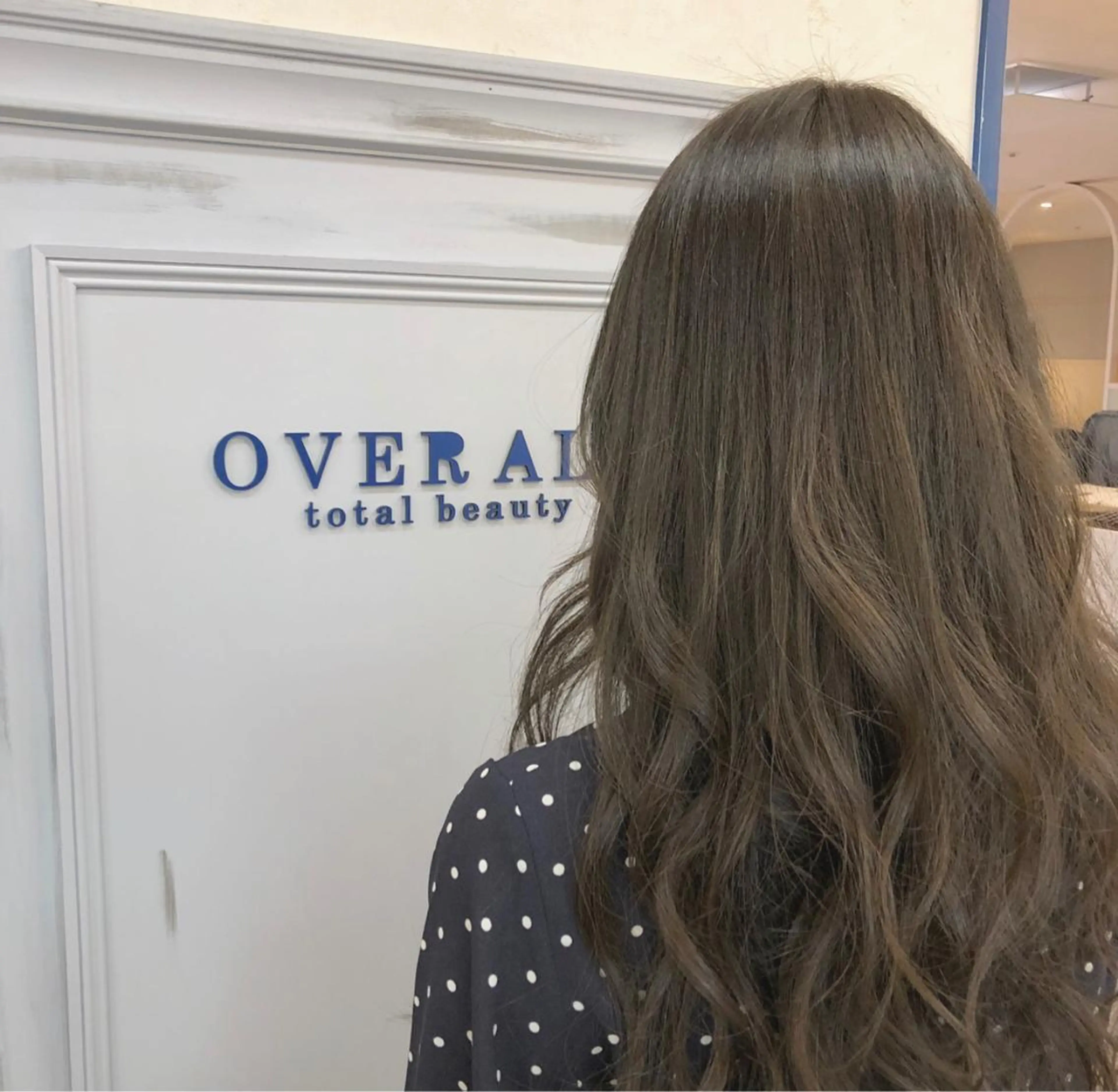 カラー 小島嵩人 縮毛矯正 髪質改善のヘアスタイル