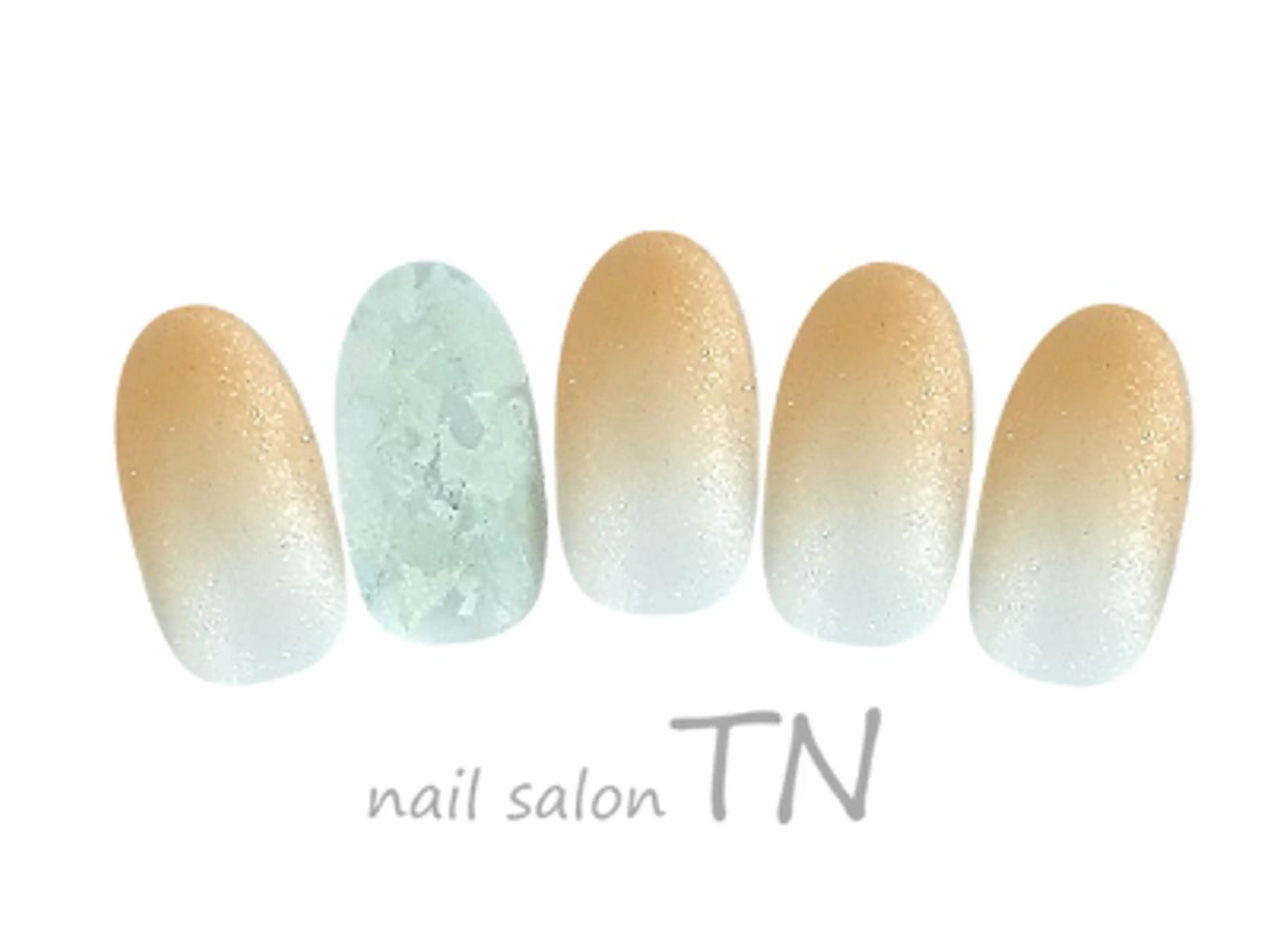 ネイル 矢川 まどかのネイルデザイン