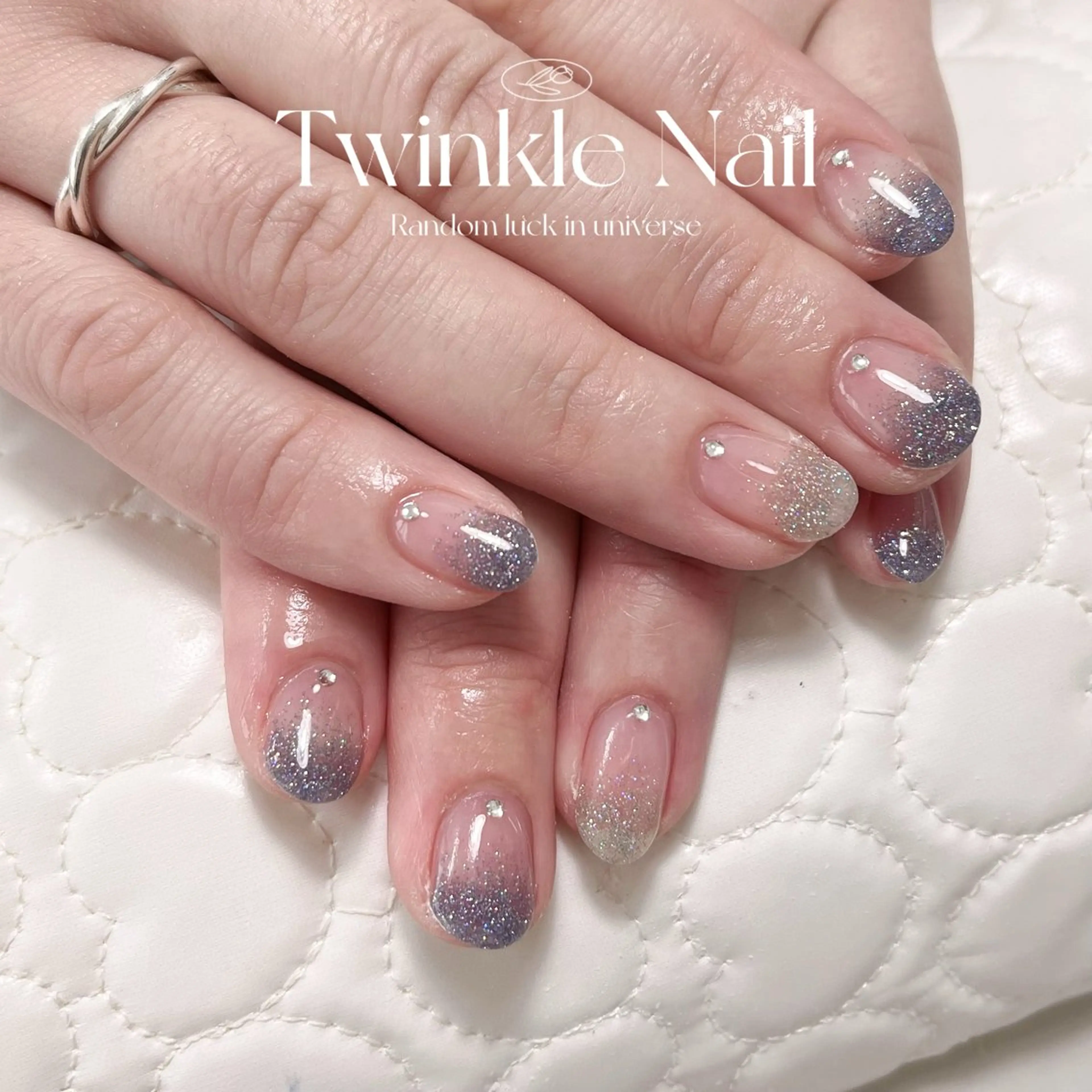 ネイル フラッシュネイル グラデーション キラキラネイル ラメ(グリッター) ラメグラデーション Twinkle Nail Kuboのネイルデザイン