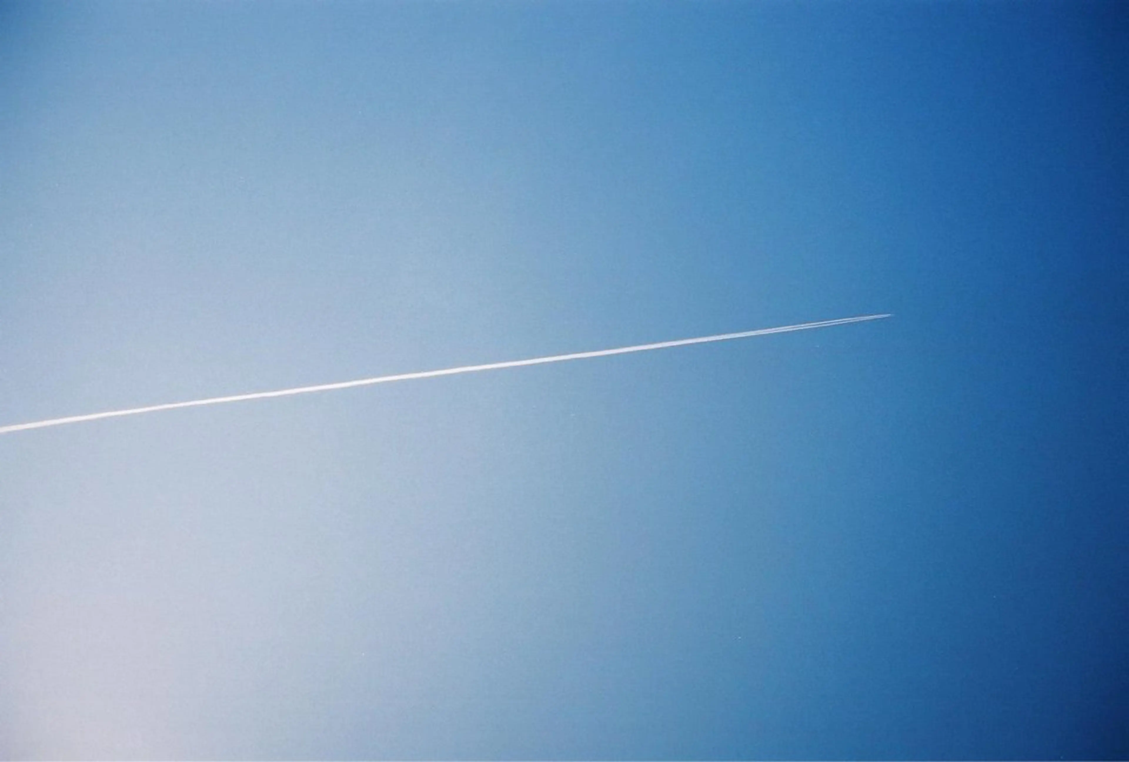 足立 悠輔のヘアスタイル