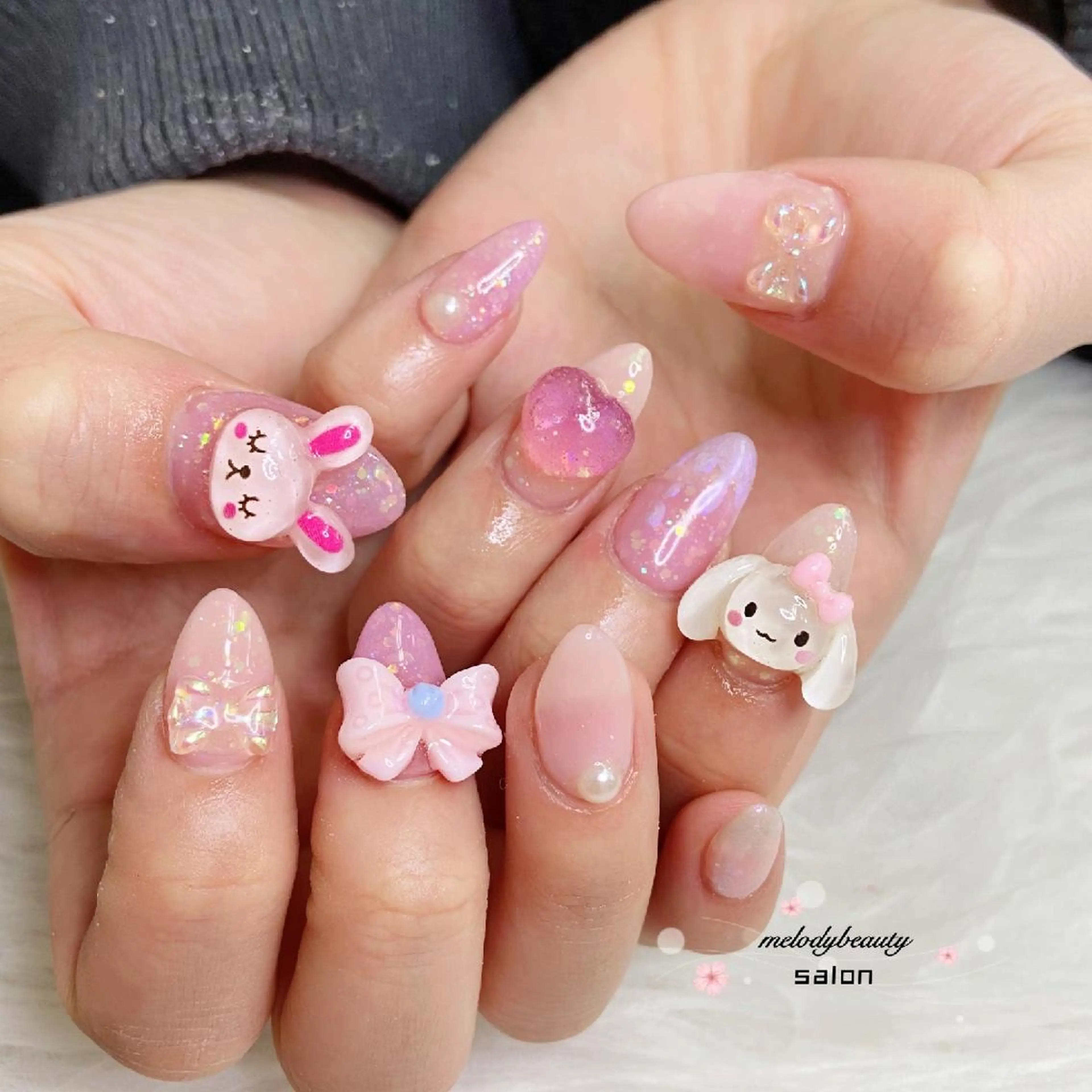 ネイル オーロラネイル ジェルネイル マグネットネイル シンプルネイル ブライダルネイル Melody Nail所属・Melody  3D/スカルプ専門店のネイルデザイン