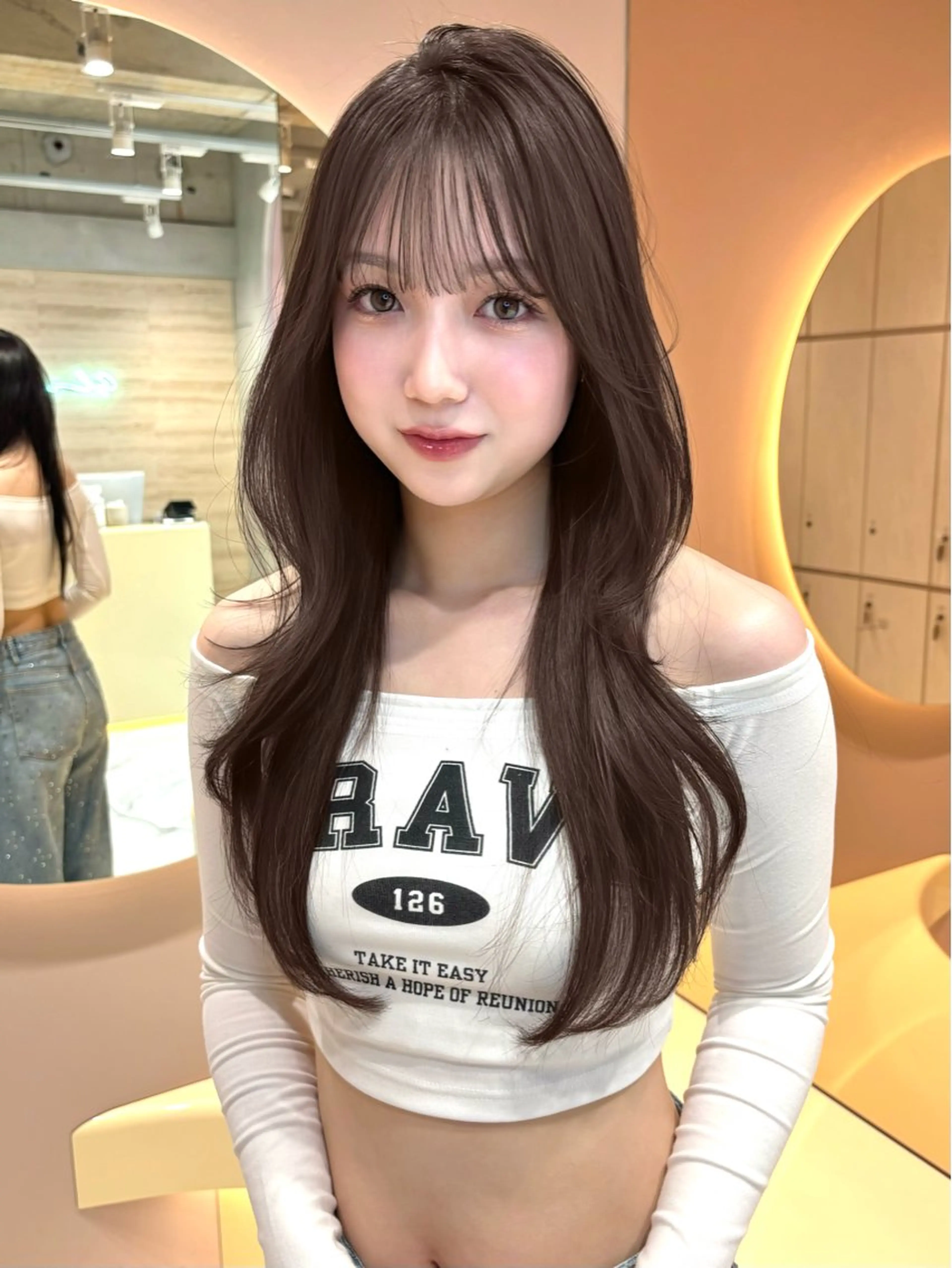 ロング レイヤーカット ヘアカラー レイヤー縮毛矯正 ささきすずね💗のヘアスタイル