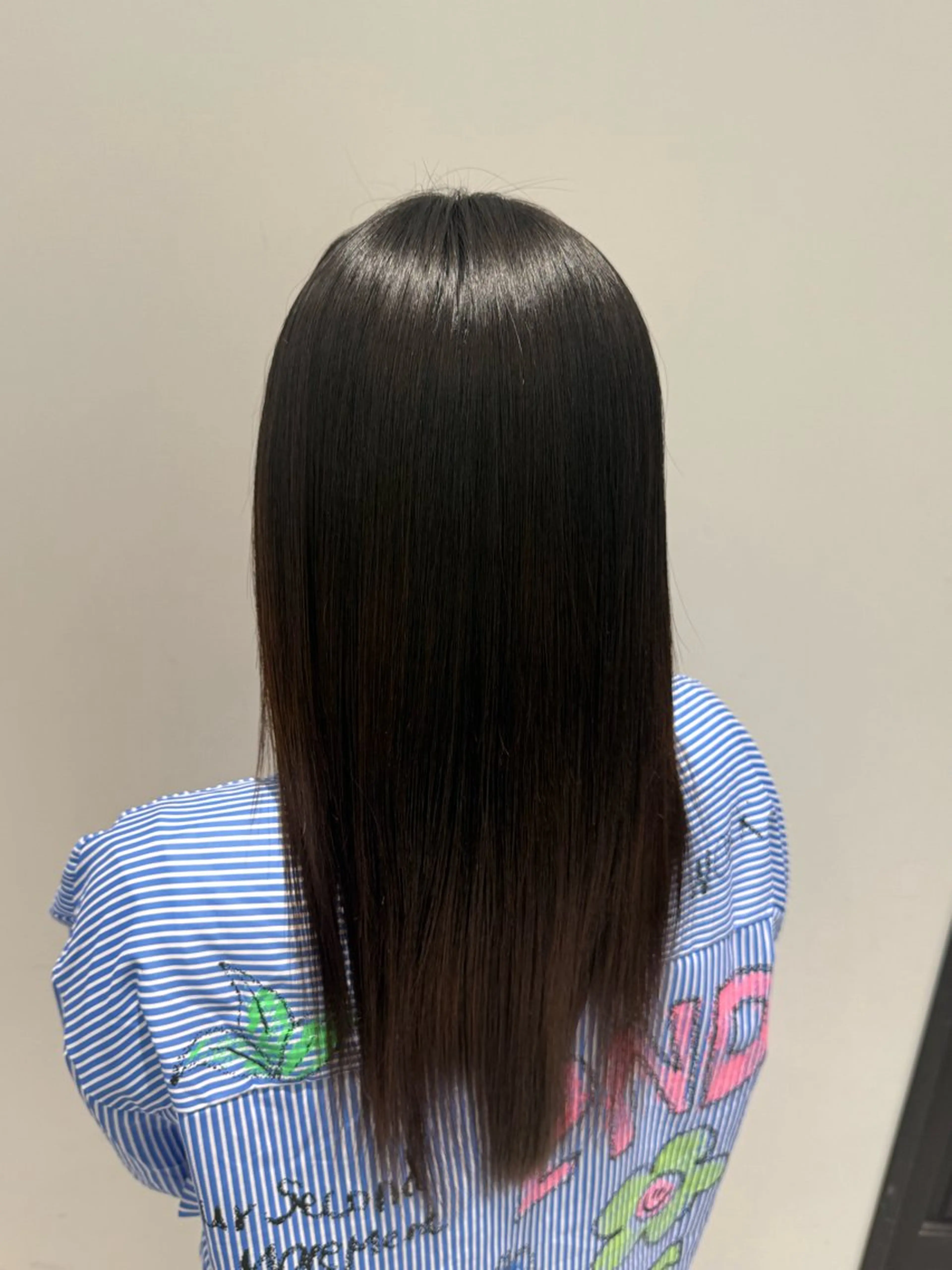 ロング 野田 来瑠美のヘアスタイル