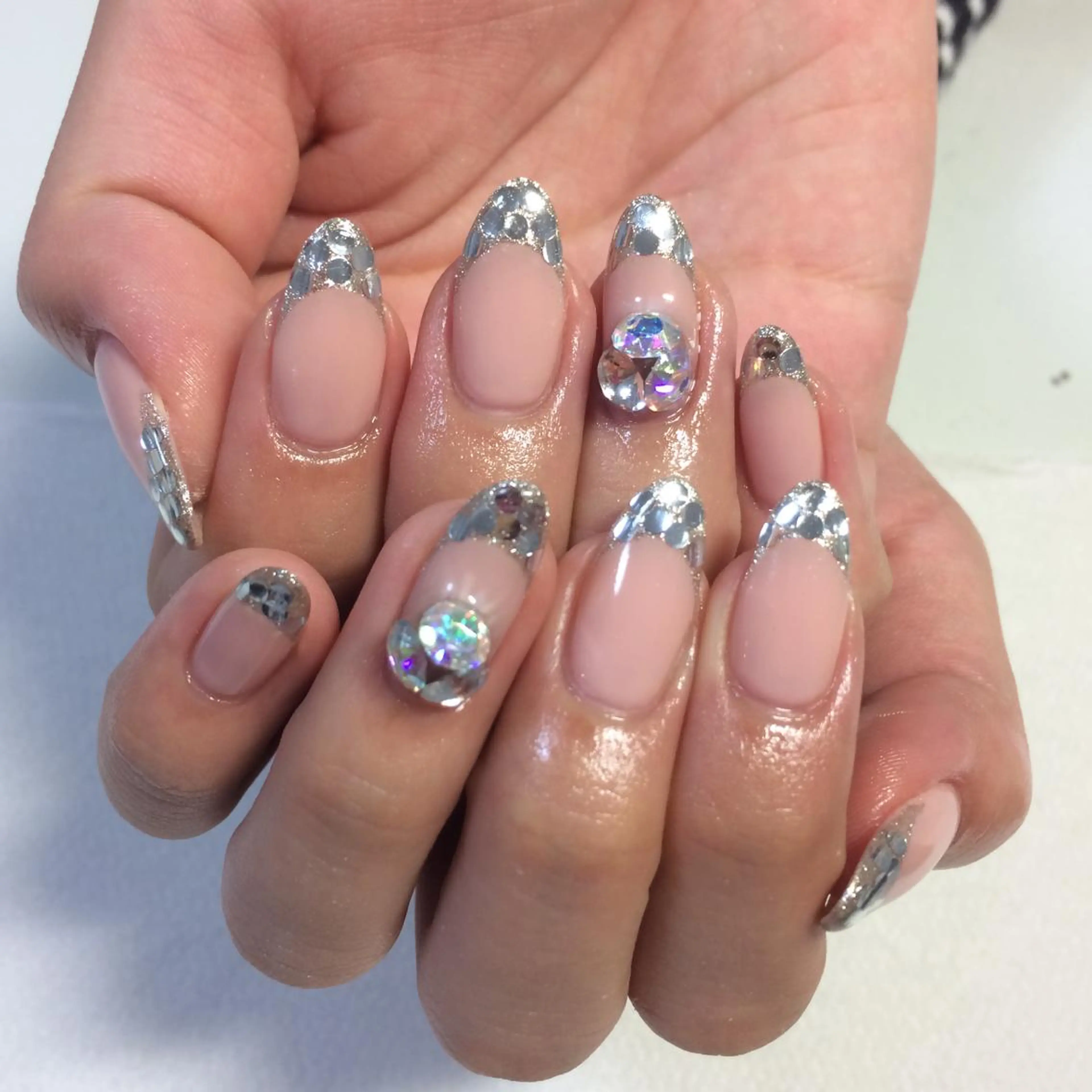 ネイル VIOLUS所属・VIOLUS 関目のネイルデザイン