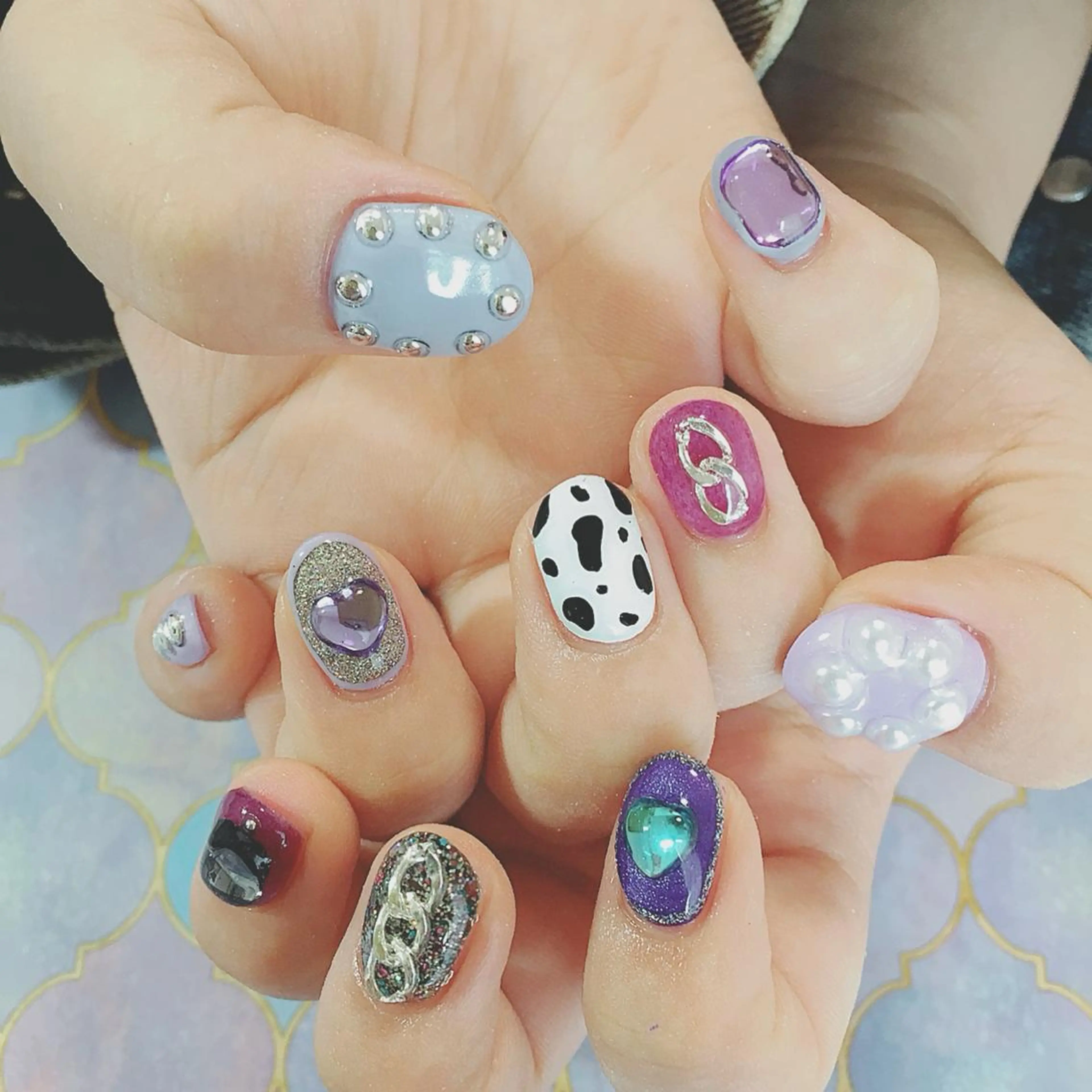 ネイル ハンドネイル ハンドケア 森山 舞のネイルデザイン