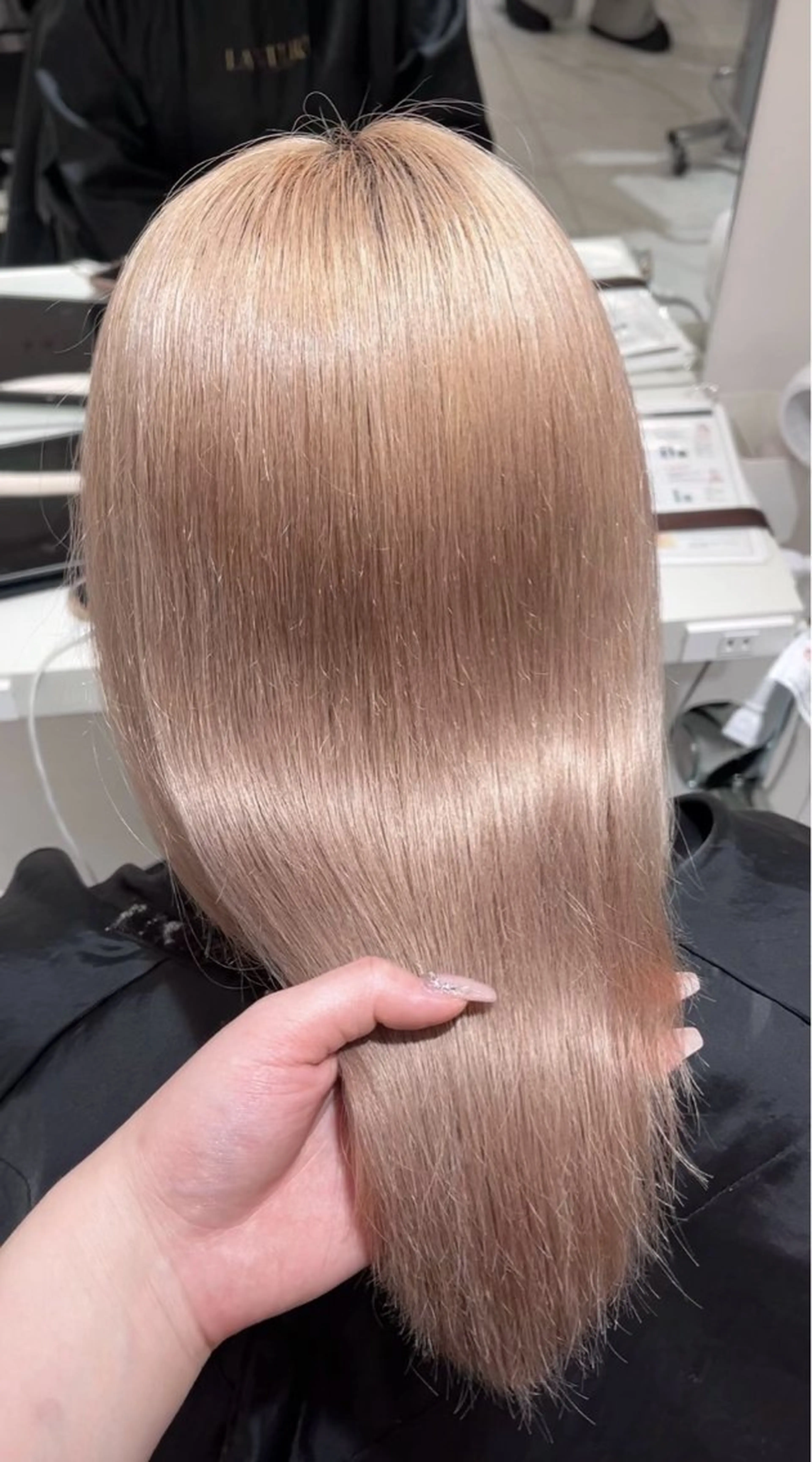 ミディアム カラー ベージュカラー ハイトーンカラー トリートメント ヘアカラー 後ろ姿まで盛れる艶髪 🫧渋谷Masakiのヘアスタイル