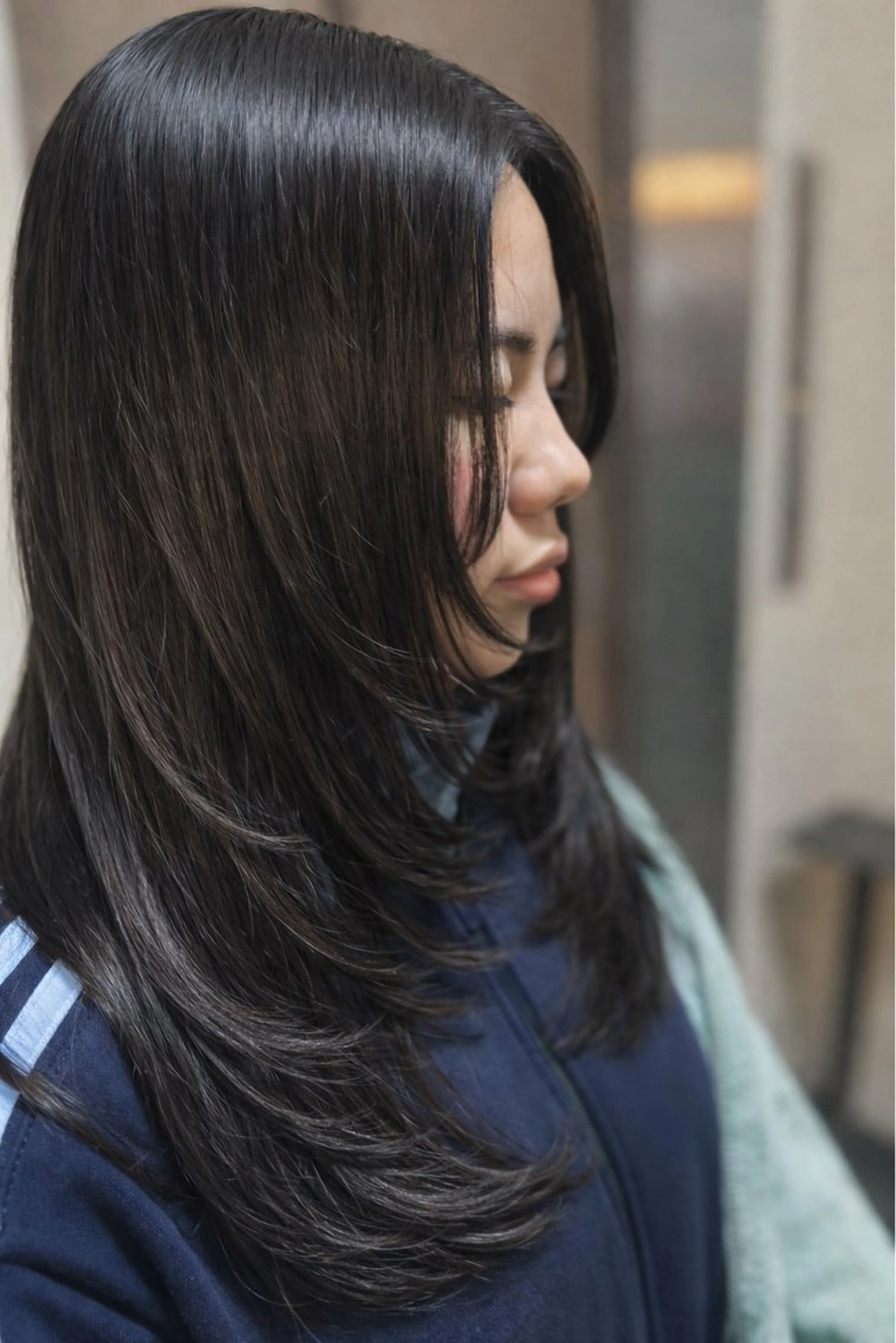 ロング 縮毛矯正／レイヤー／ 🌼mizukiのヘアスタイル