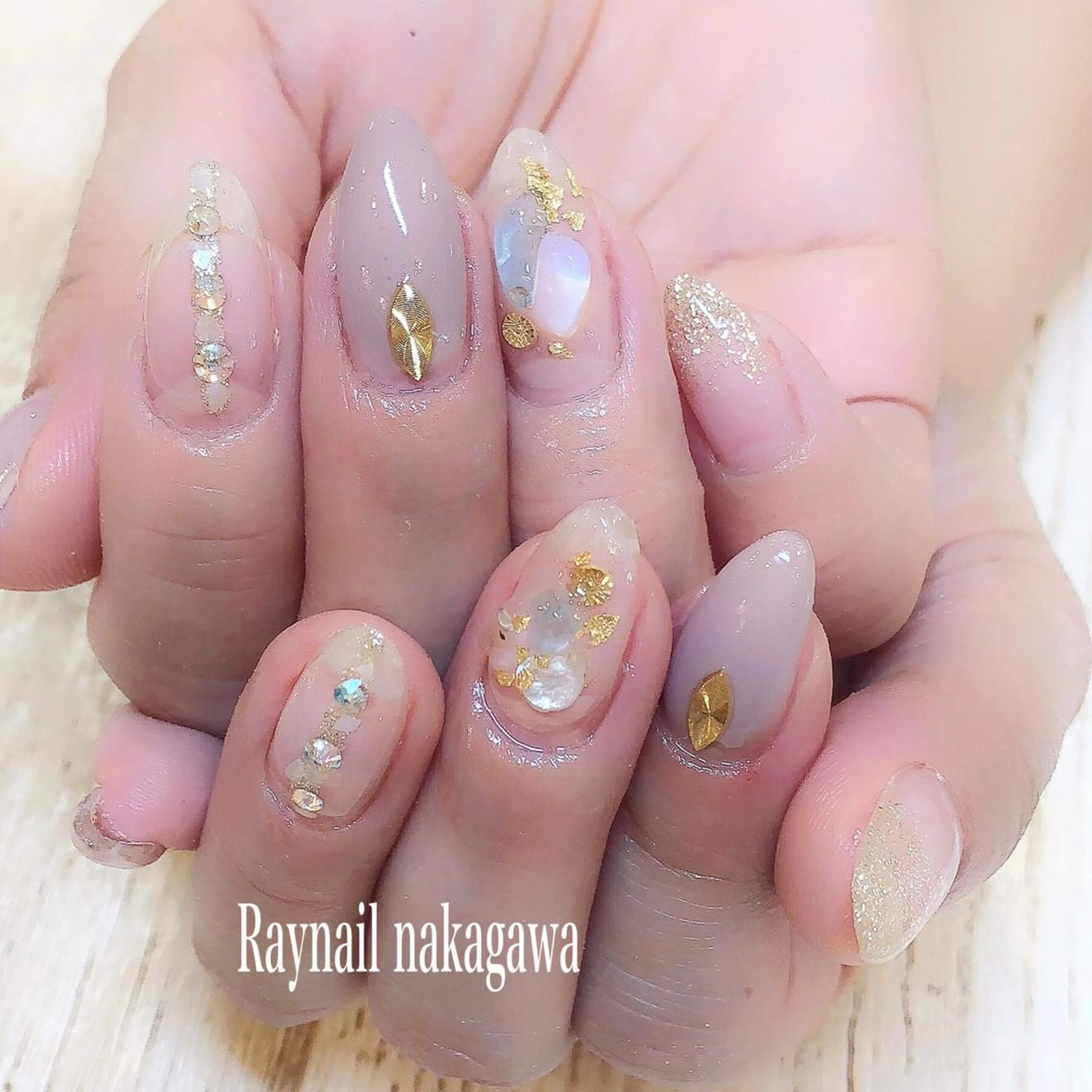 ネイル nailstudio ′ecole所属・nailstudio ′ecoleのネイルデザイン