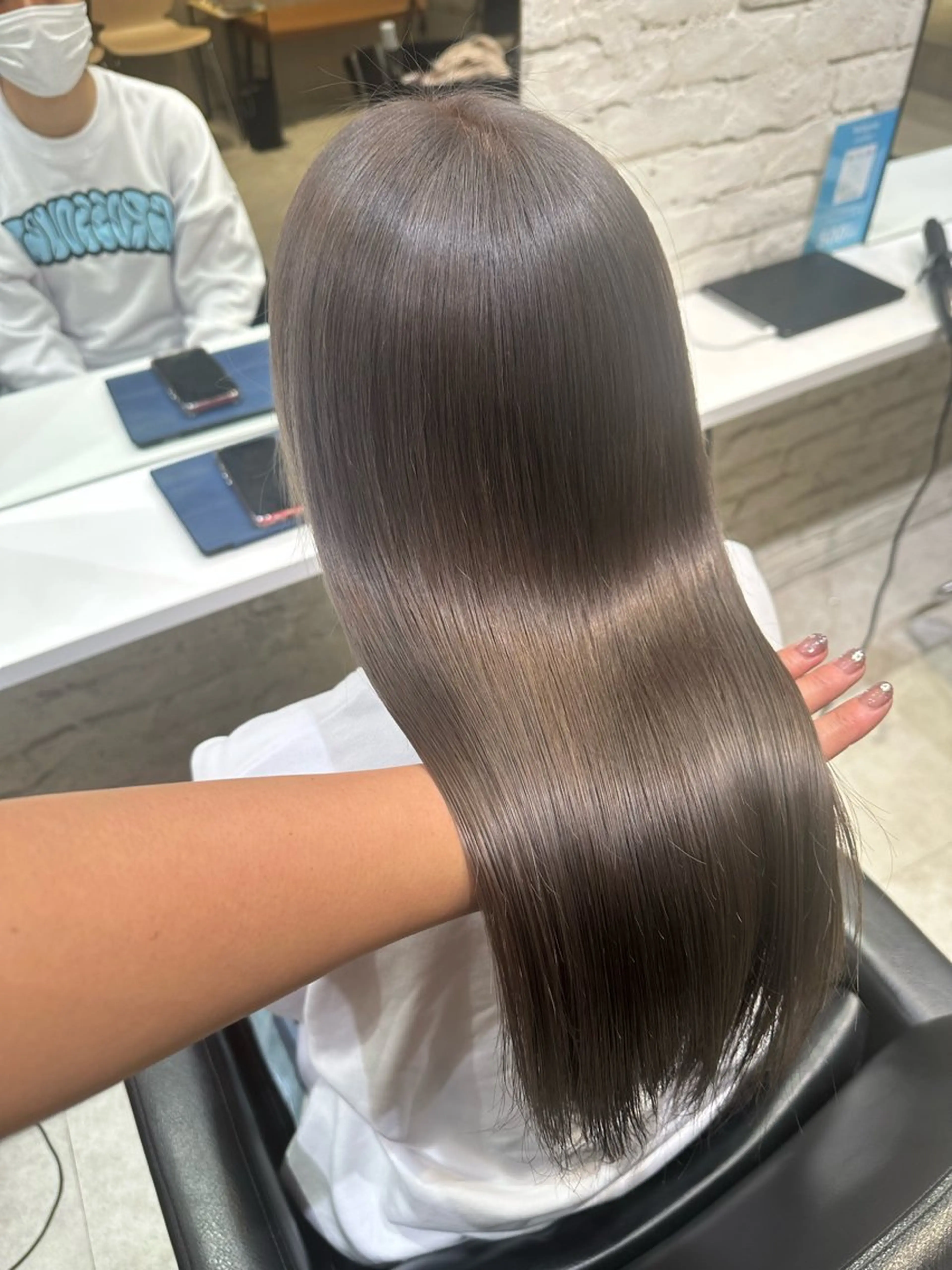 セミロング 🖤KURUMI🖤 潤艶・髪質改善のヘアスタイル