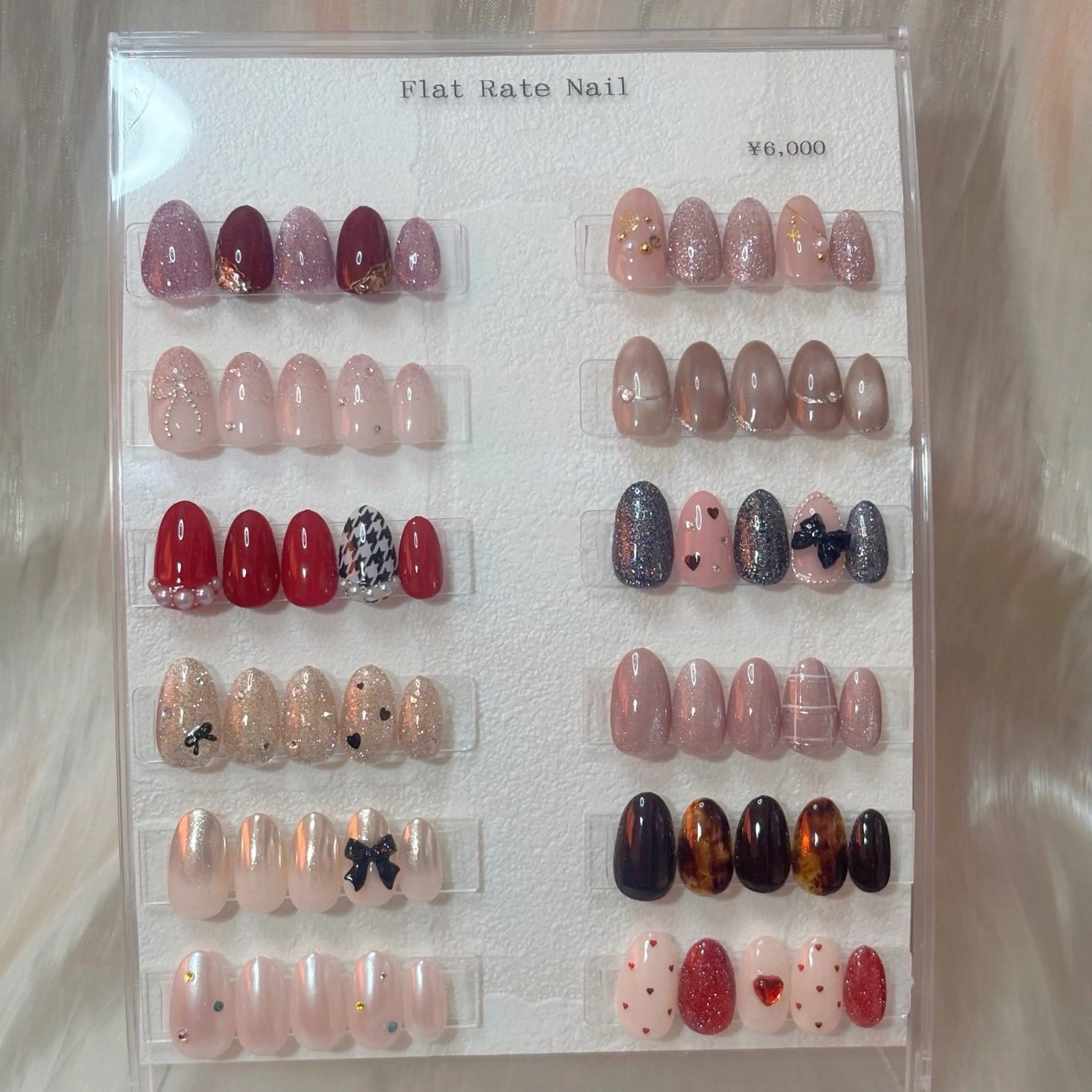 ネイル nailroom DIASOMNIAのネイルデザイン