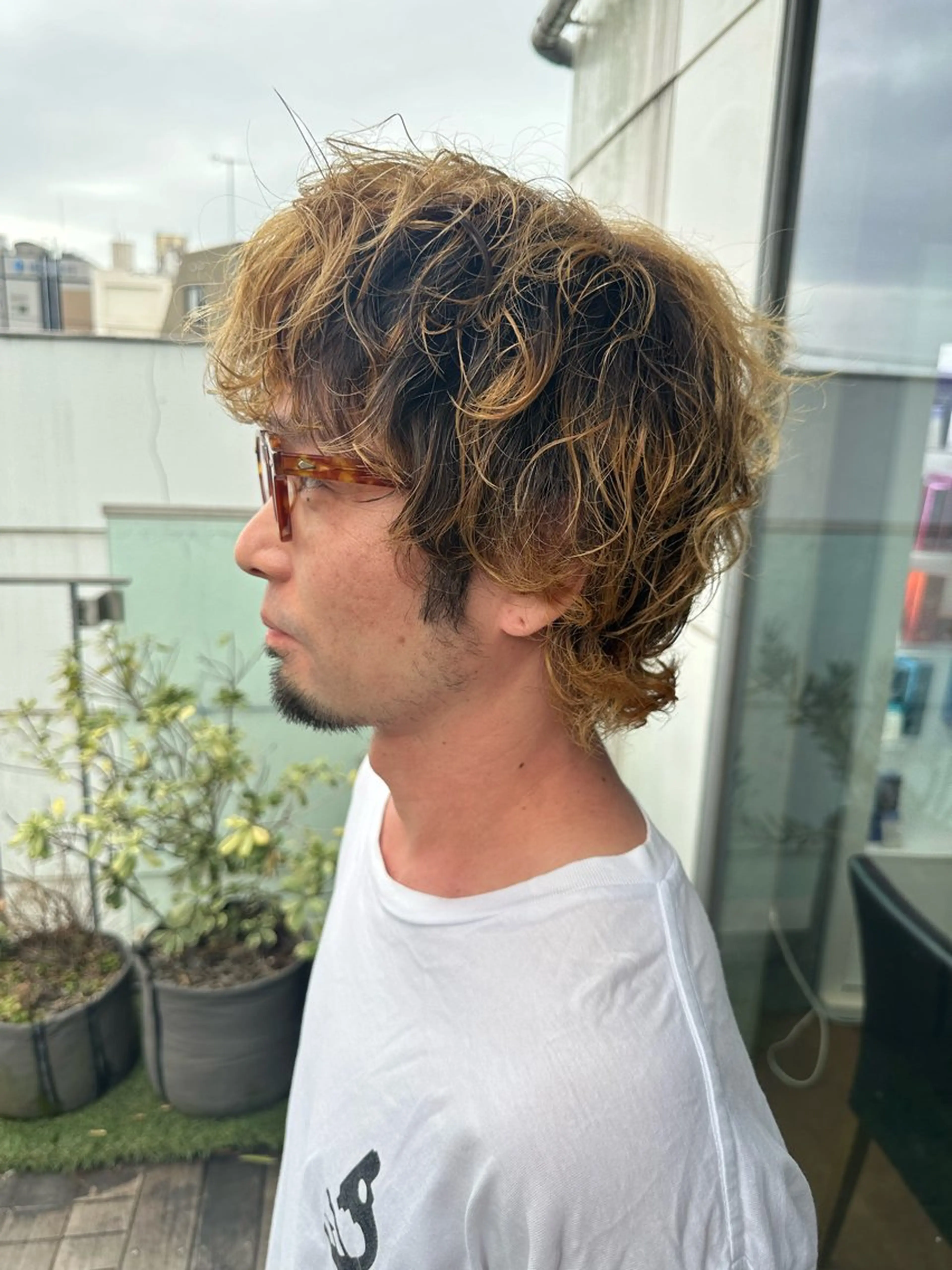 ショート ハイライト 髪質改善🌈 tomomiのヘアスタイル