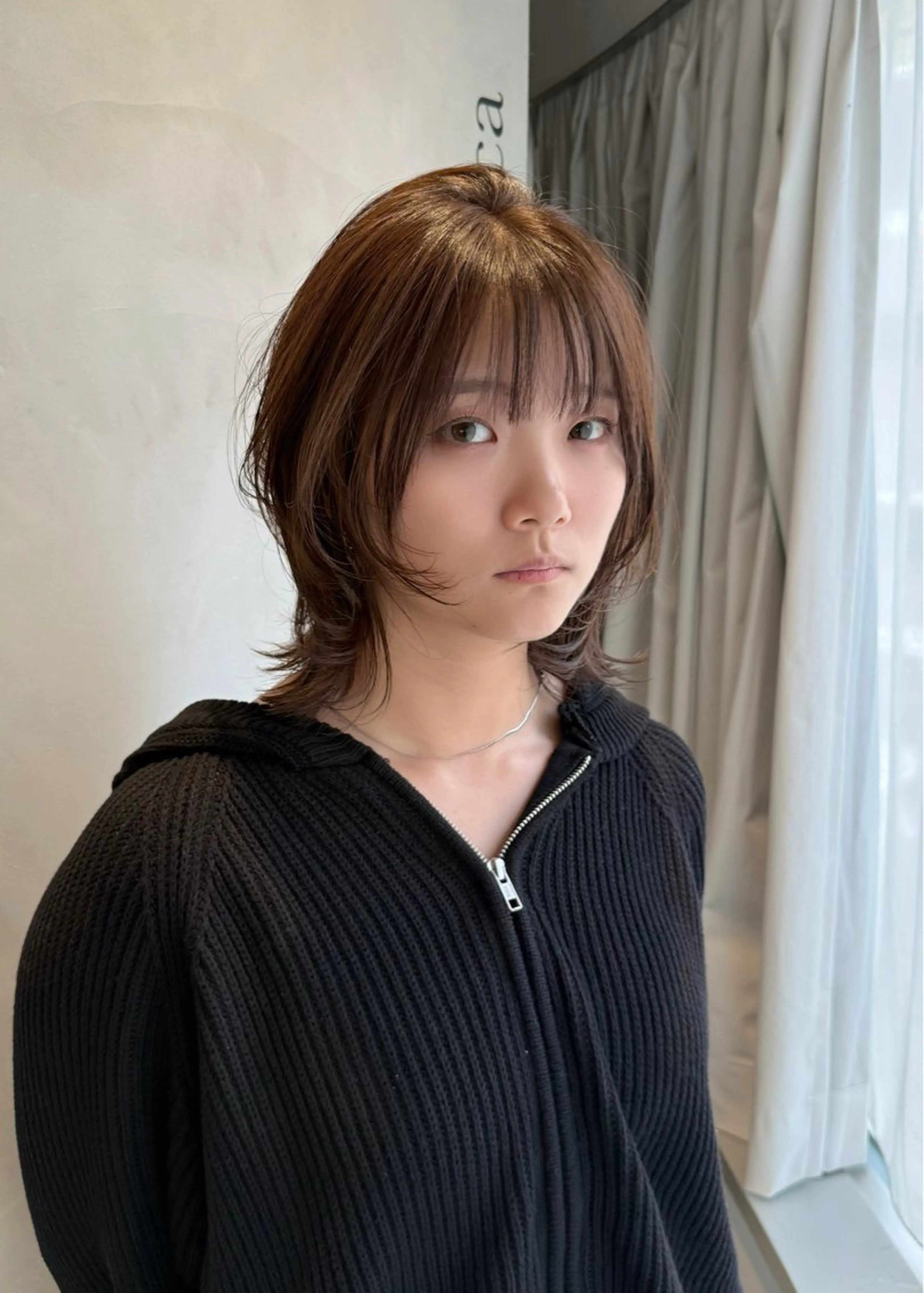 ミディアム ミディアムレイヤー レイヤーカット ウルフカット カット ヘアカラー パーマ/レイヤー /店長/YURAのヘアスタイル