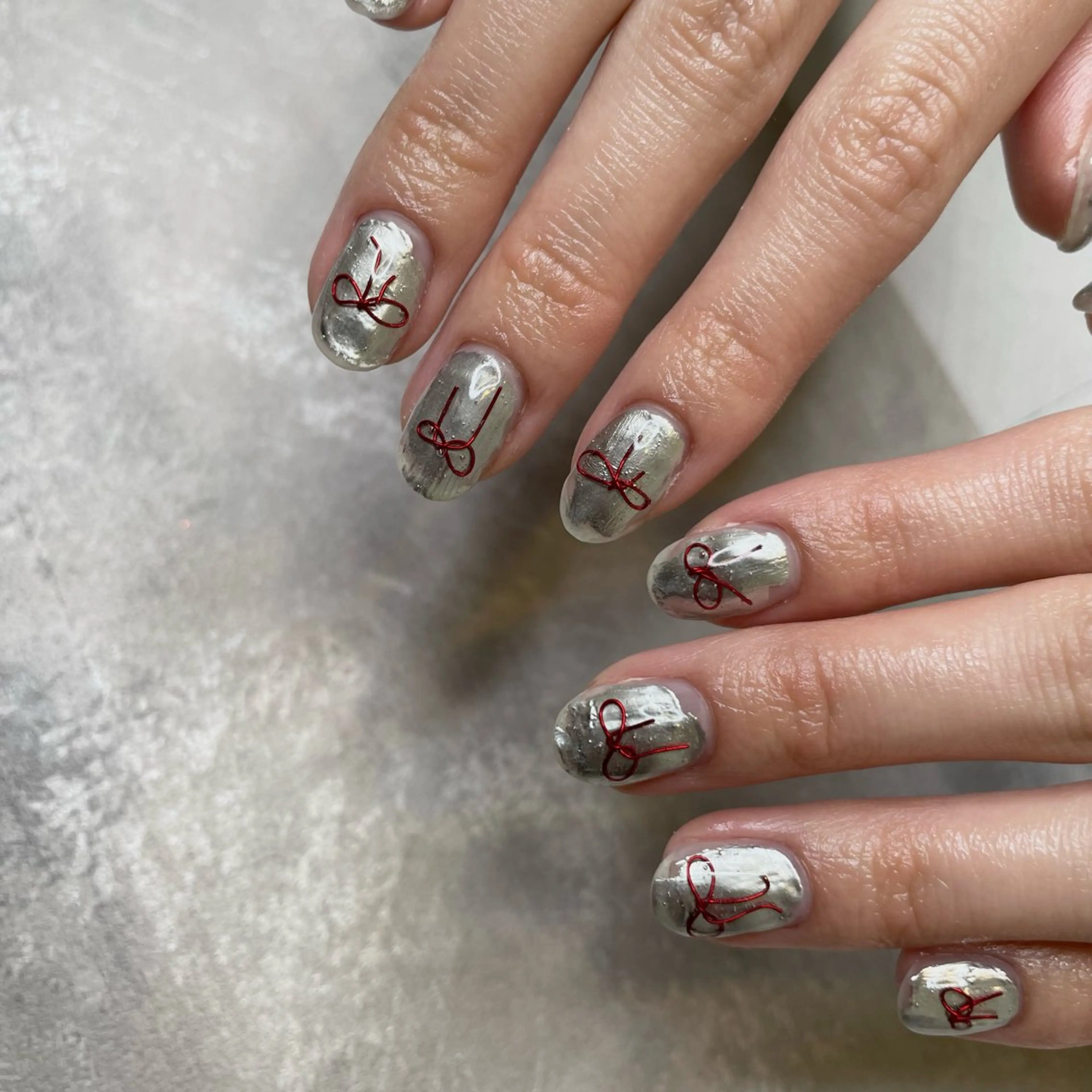 ネイル 韓国ネイル ニュアンスネイル リボン ハンドネイル KULIN Kanaのマツエク・マツパデザイン