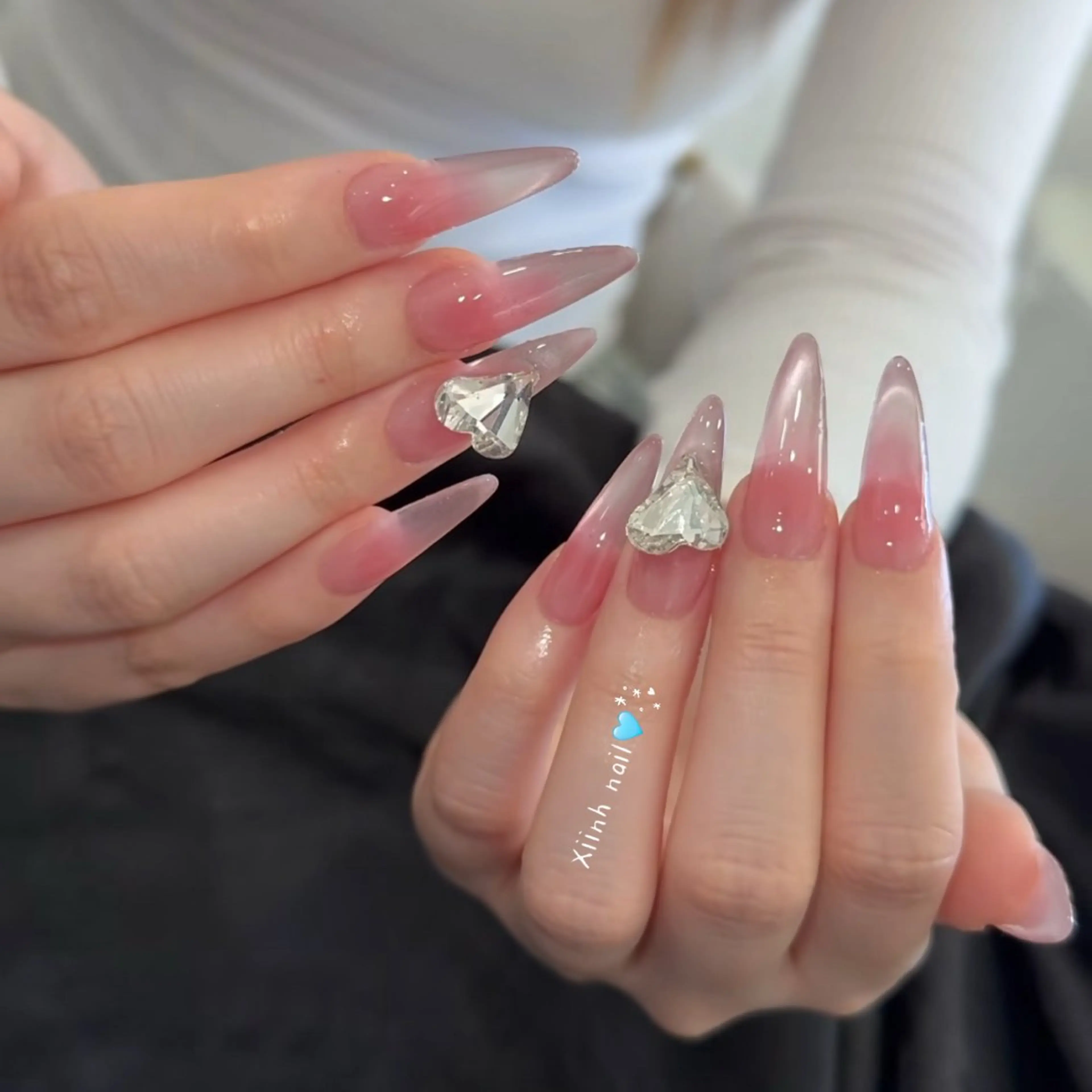 ネイル チークネイル 桜ネイル 長さ出し フットネイル ジェルネイル XIINH NAIL SALONのネイルデザイン