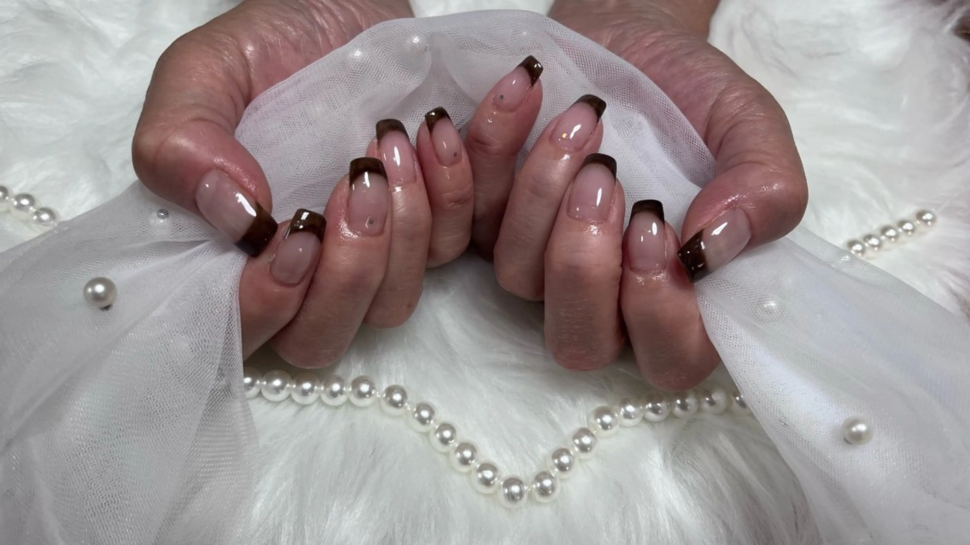 ネイル フレンチネイル angel tail所属・Angel tailのネイルデザイン