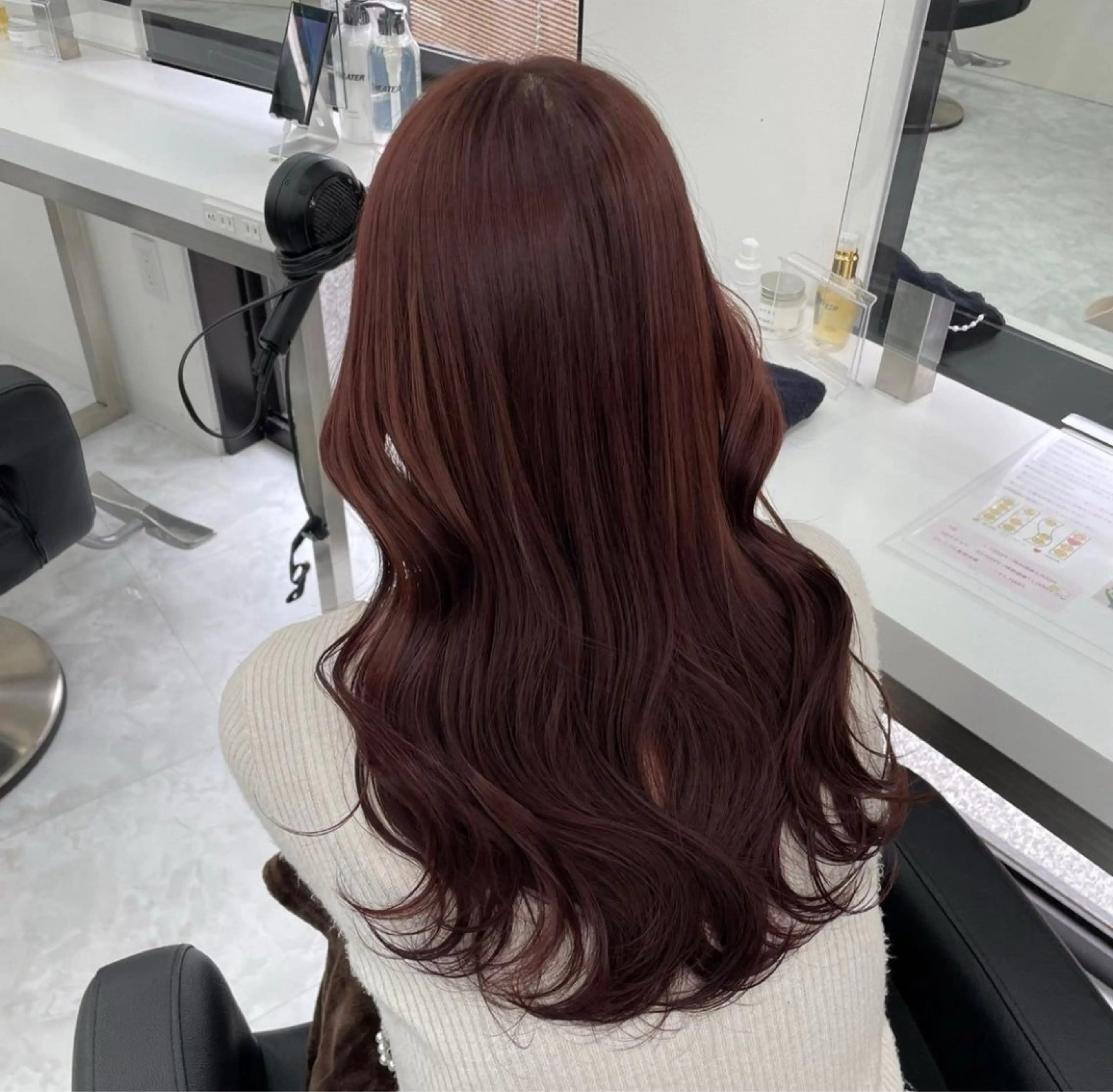 ロング ヘアカラー 韓国ヘア/ブリーチ無 しWカラー/オリーブのヘアスタイル