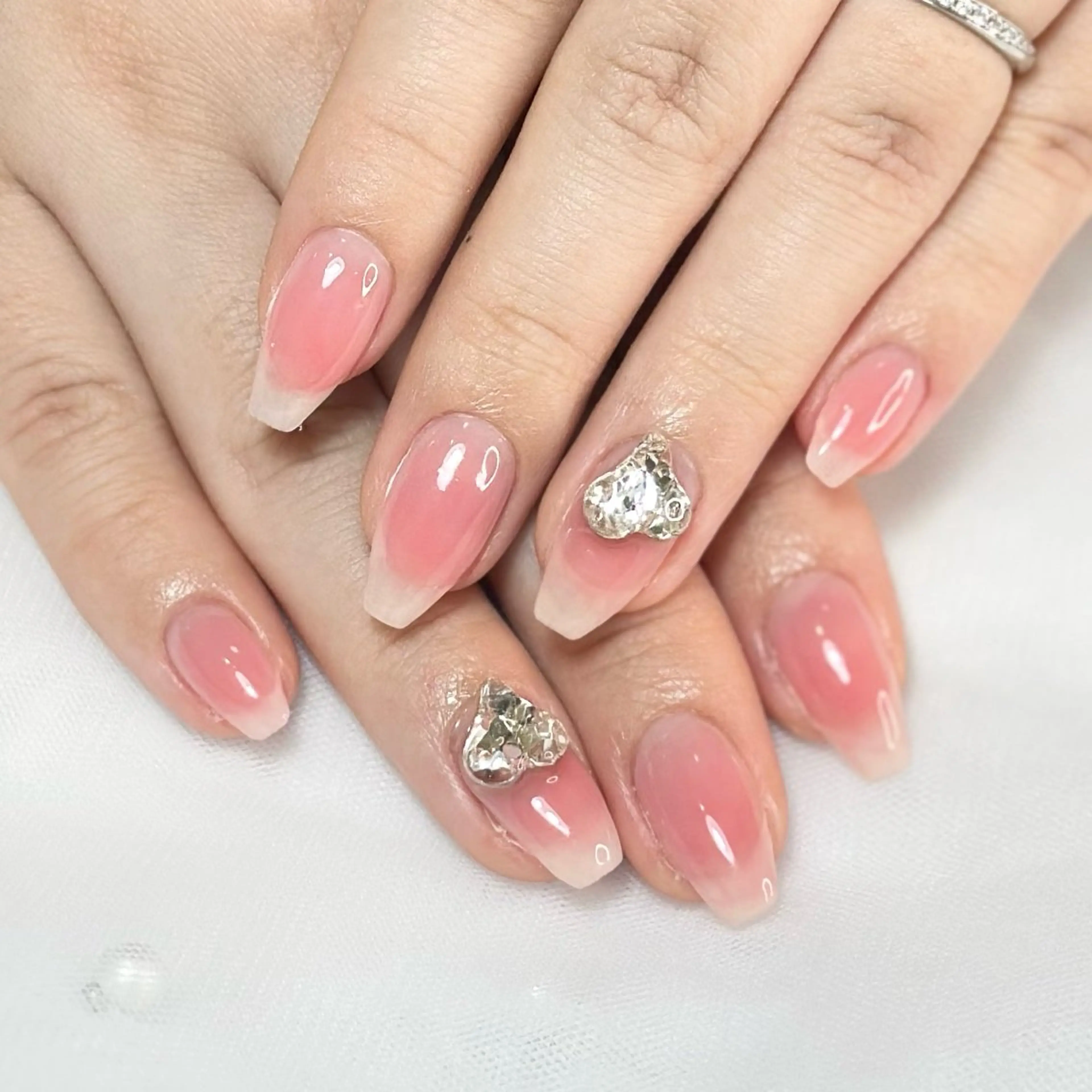 ネイル ストーンネイル ハンドネイル HAIR&MAKE POSH 日暮里のネイルデザイン