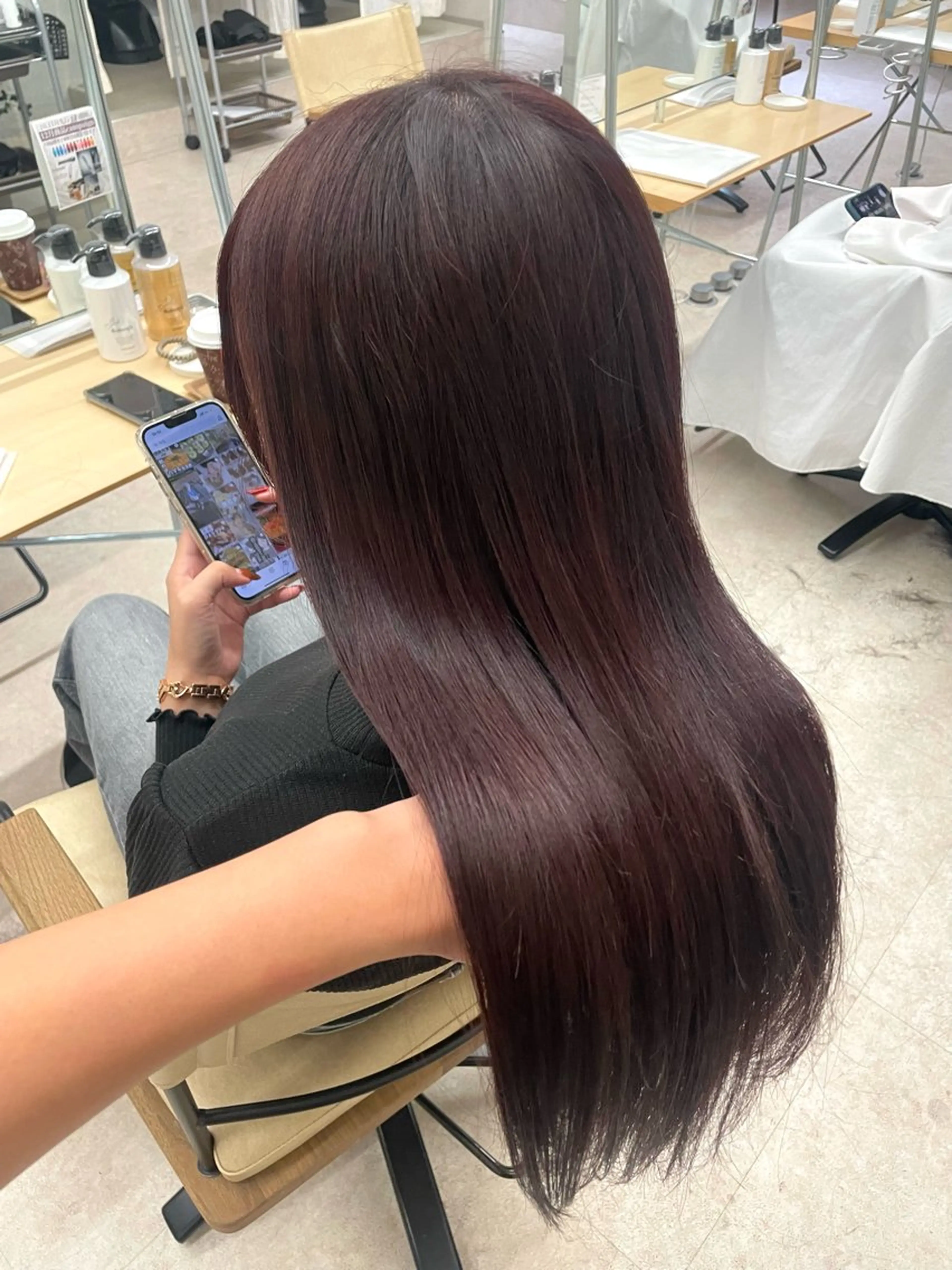 カラー ラベンダーカラー 辺見 葵のヘアスタイル