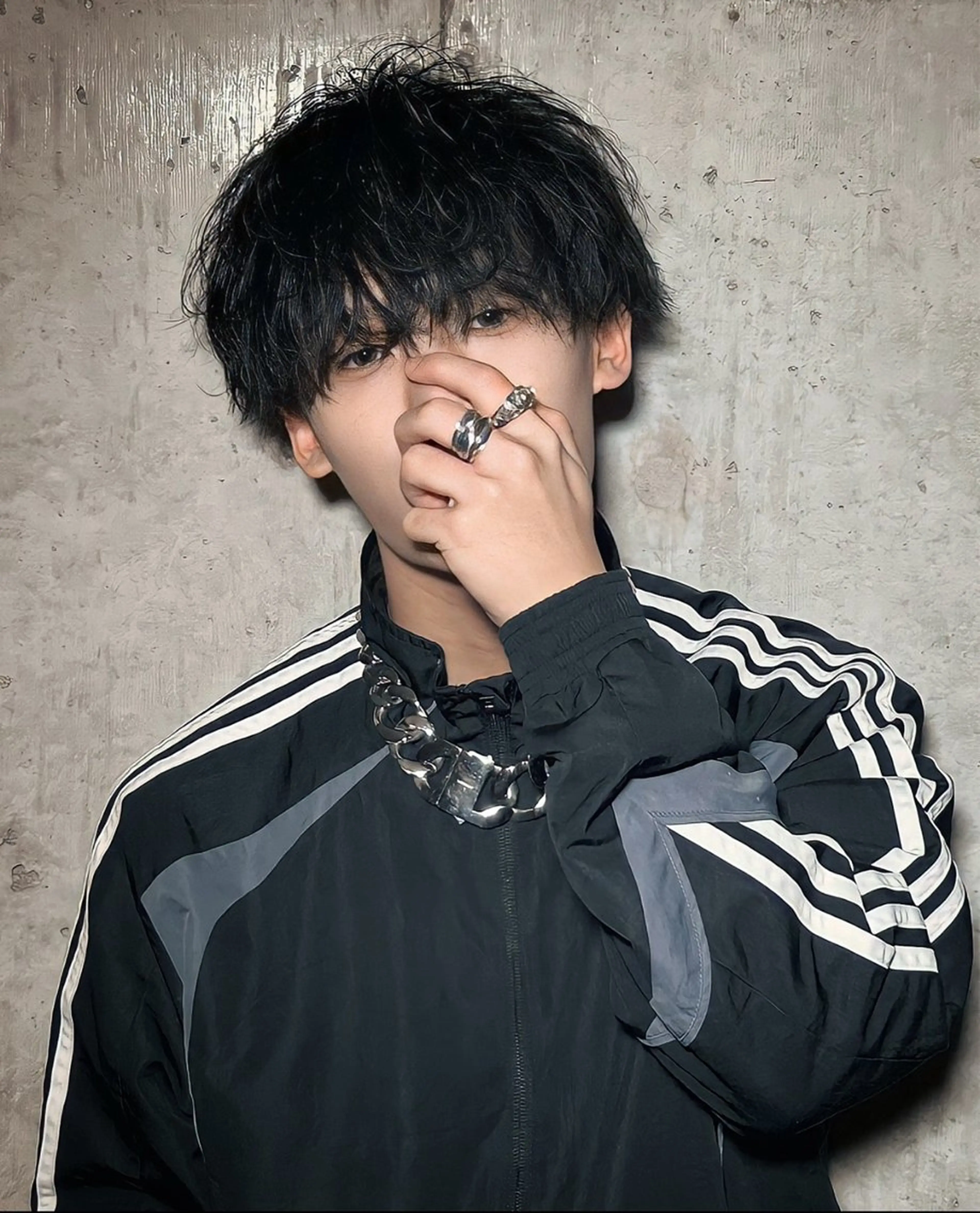 ショート カラー メンズ マッシュ うざバング カット ヘアカラー メンズウルフ特化🐺 🔥長山耕大🔥のヘアスタイル