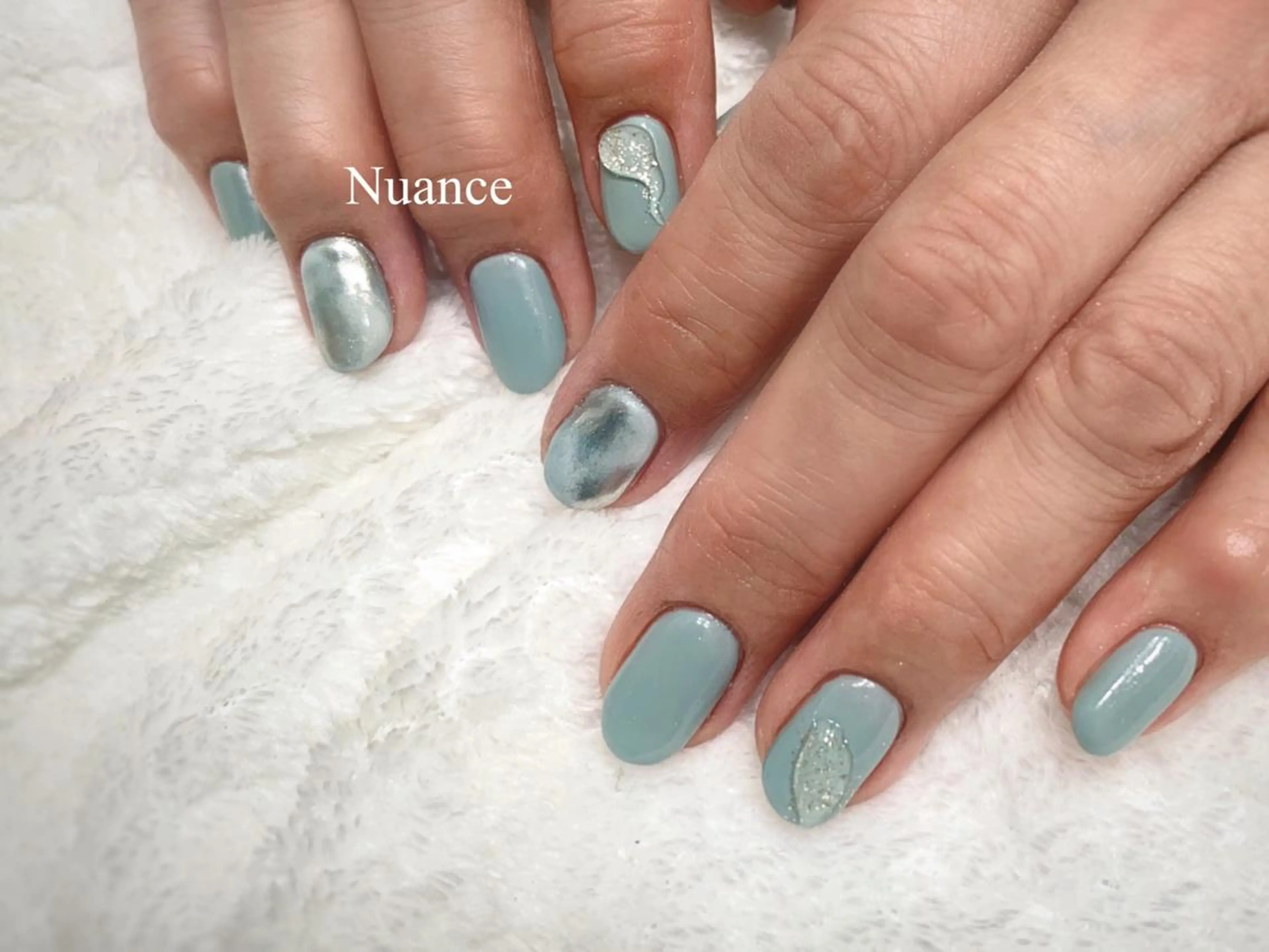 ショート m kaori𓃟のネイルデザイン