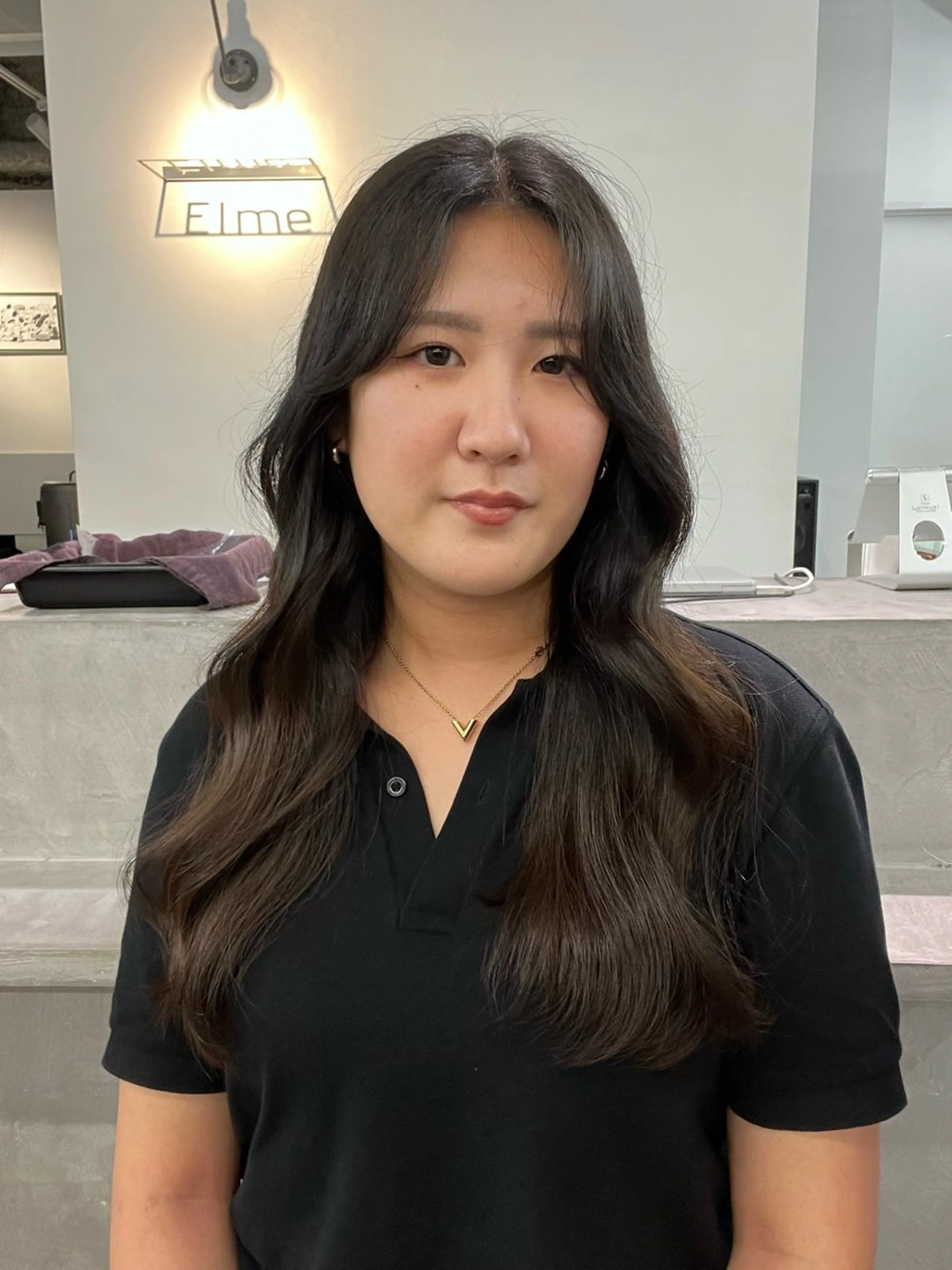 ロング 韓国風ヘア Qin所属・ルーツカラー 🌟  ミキのヘアスタイル