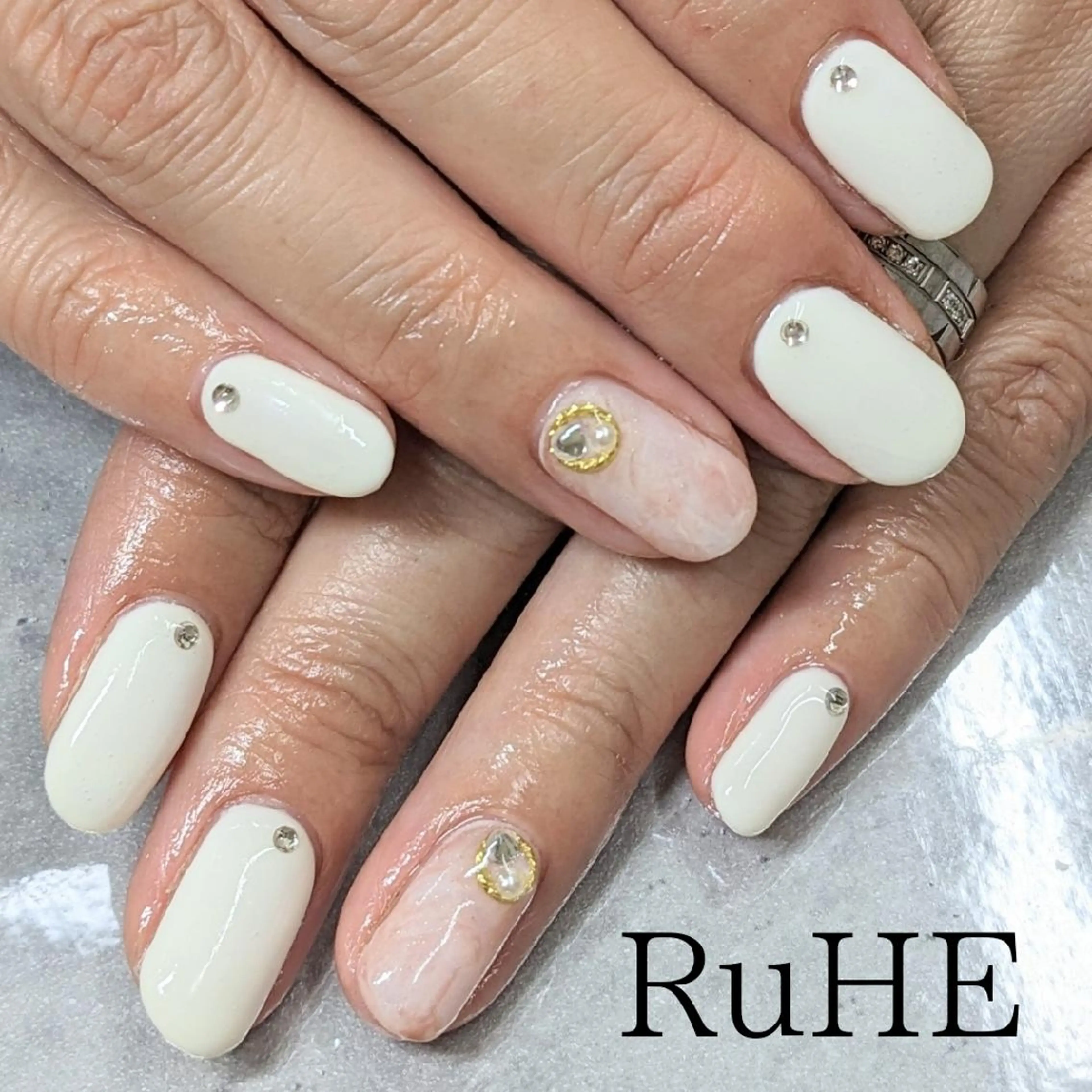 ネイル アートネイル ストーンネイル BBnail ogataのネイルデザイン