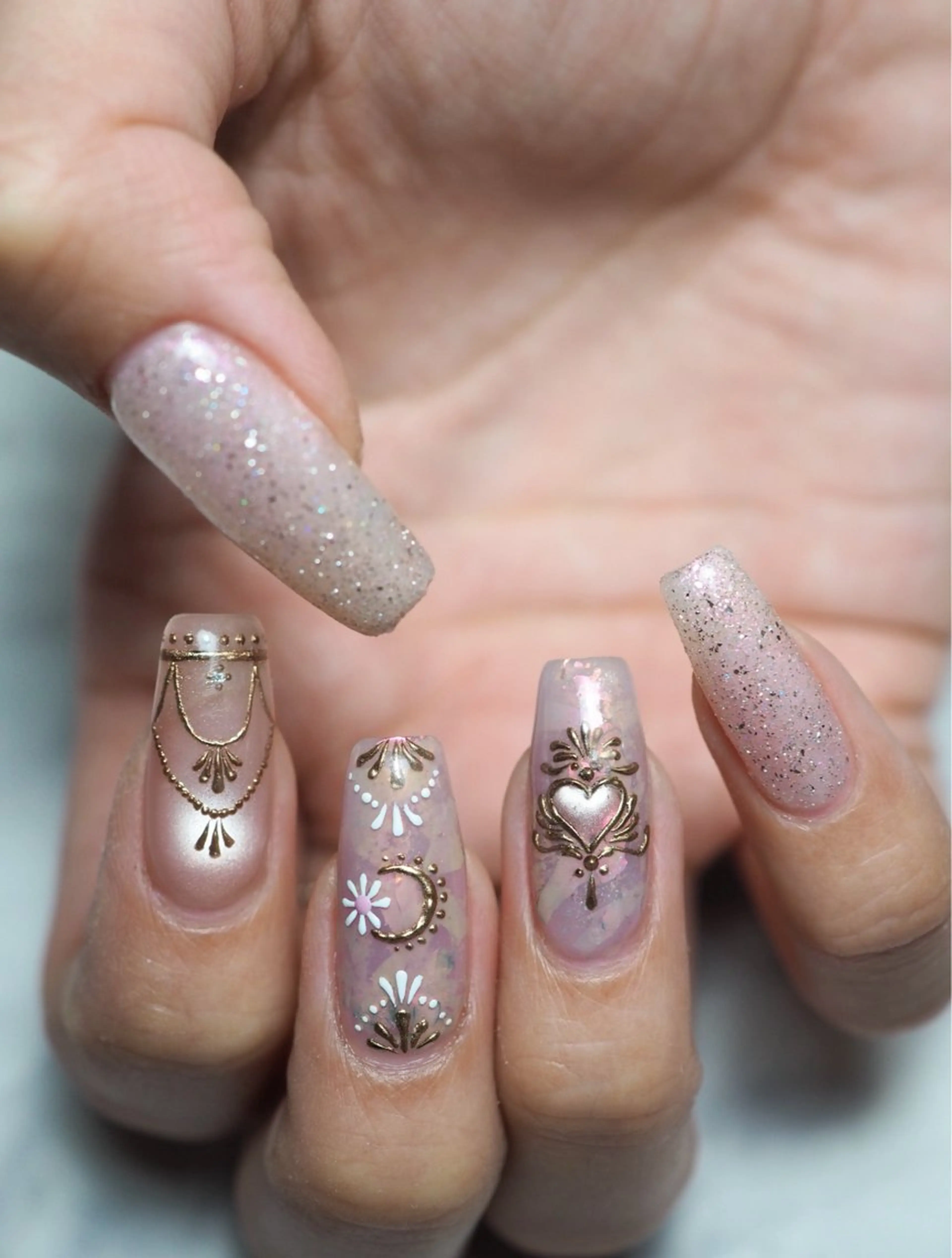 10本プレミアムアート+長さ出し💅¥16000の写真