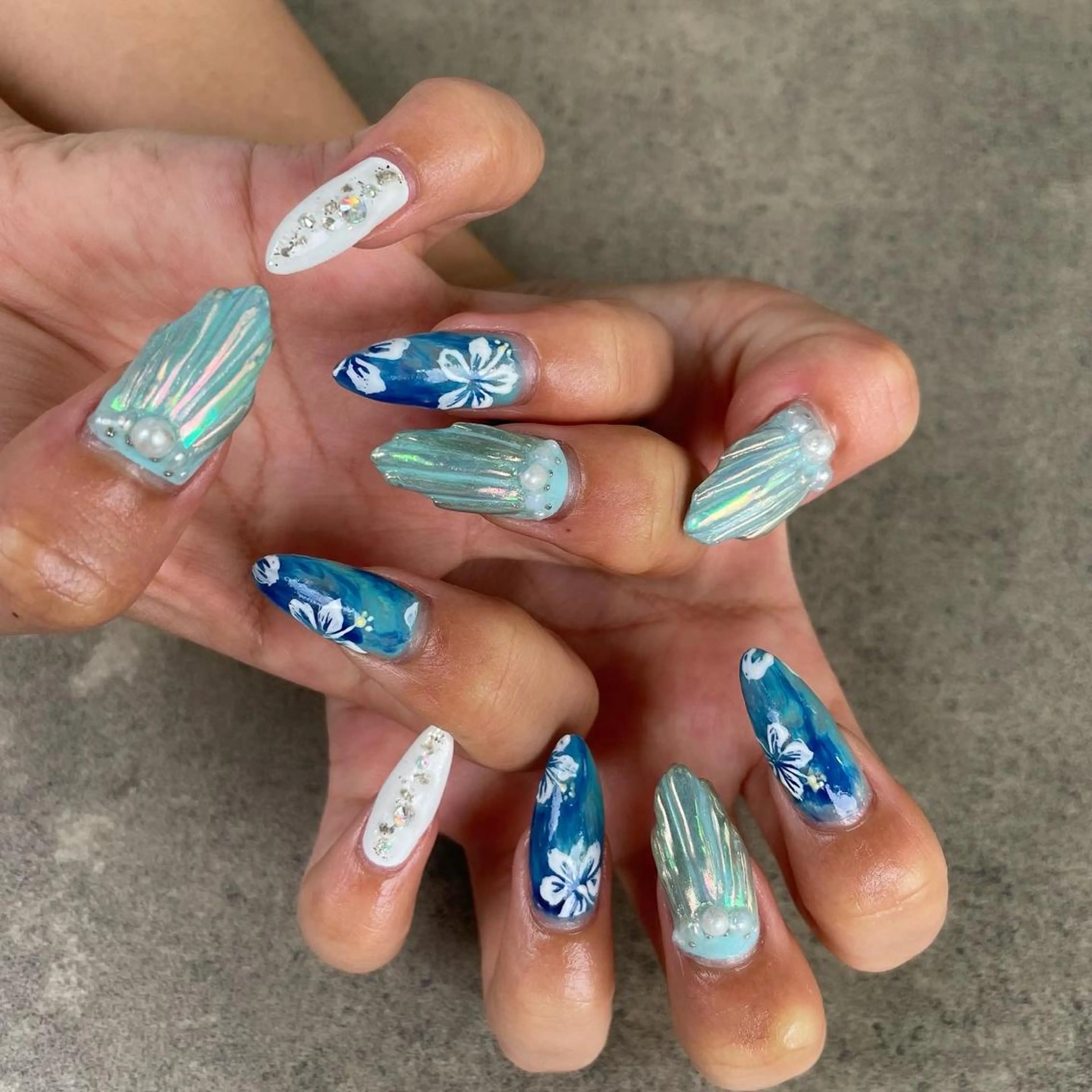 ネイル ハンドネイル casita（カシータ）所属・thrush nailsのネイルデザイン