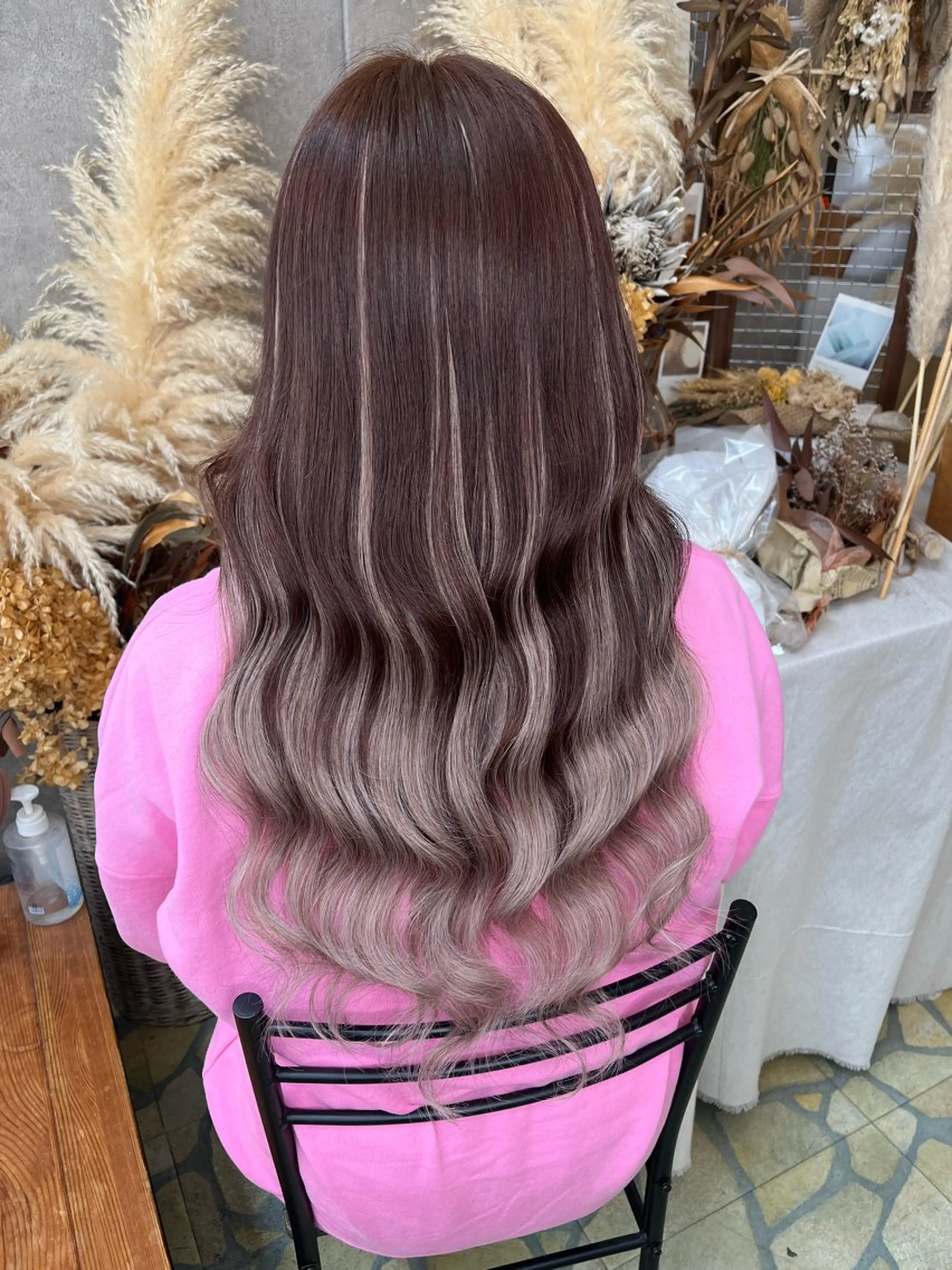 ロング エクステ レイヤーカット エクステ エクステ・髪質改善・ ブリーチ・吉田大介のヘアスタイル