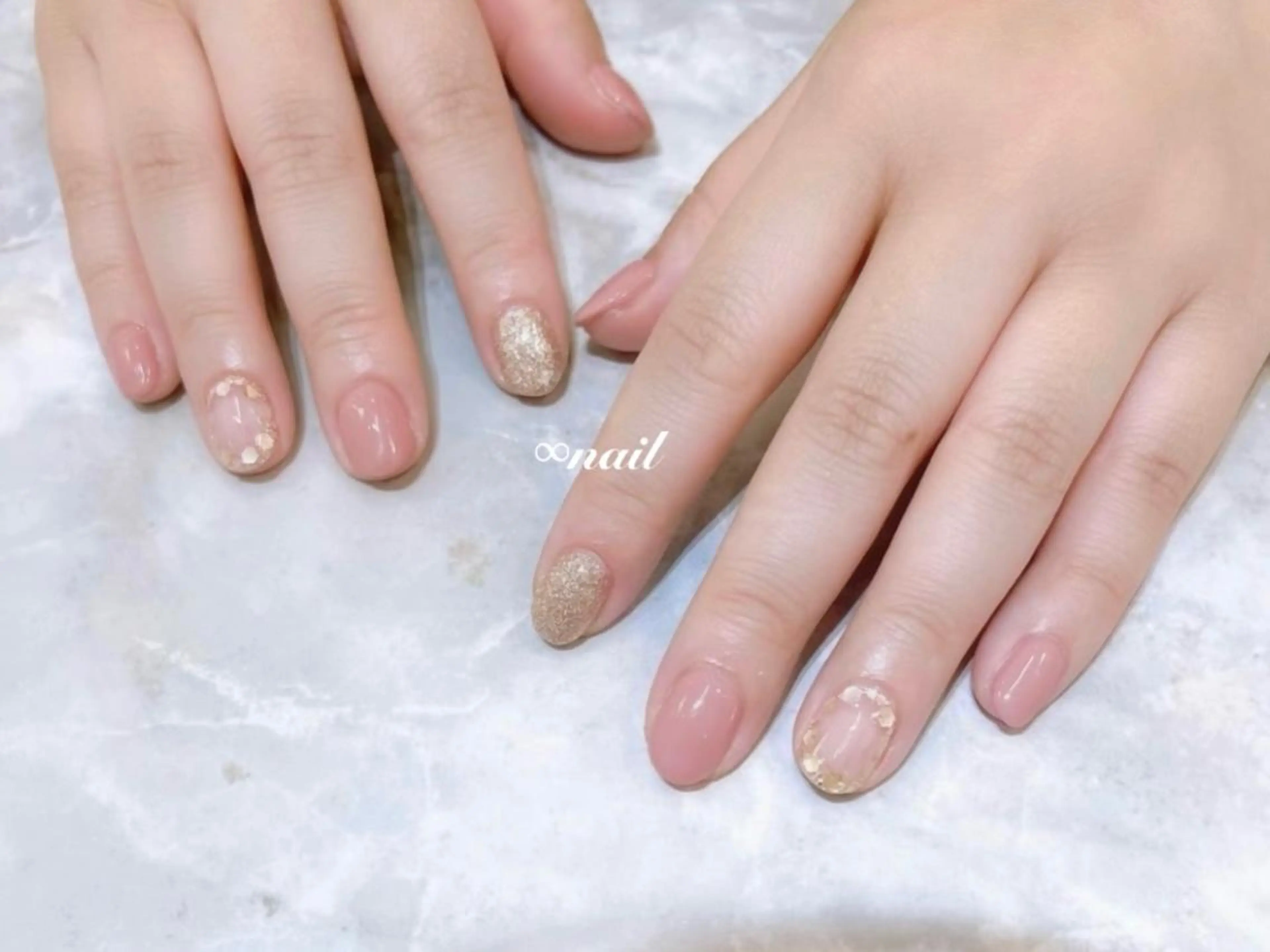 ネイル アートネイル ジェルネイル キラキラネイル オフィスネイル パラジェル ♾nail 恵美のマツエク・マツパデザイン