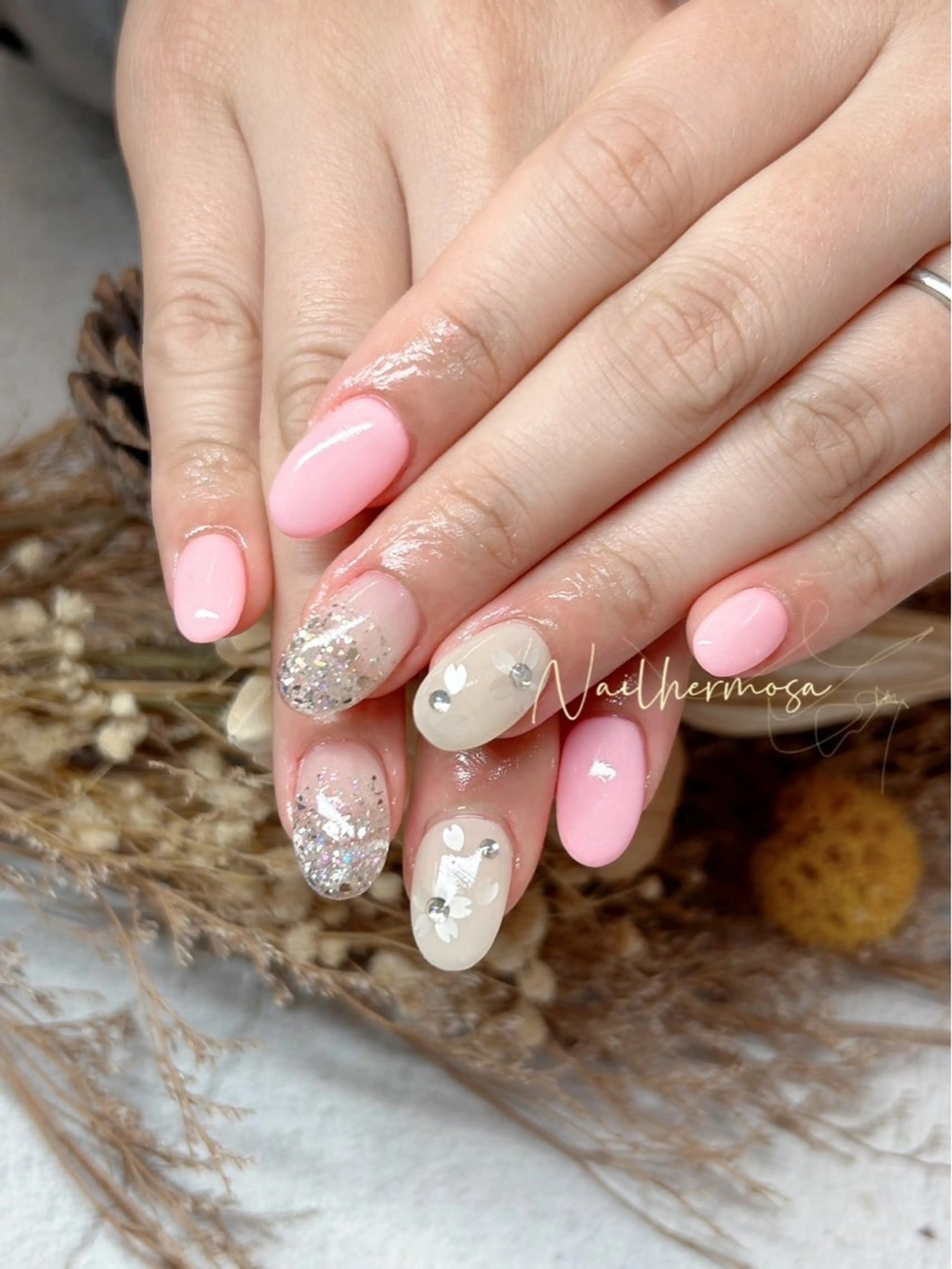 ネイル 長さ出し フラッシュネイル フットネイル ジェルネイル マグネットネイル ハンドネイル エルモサ YURIKAのネイルデザイン