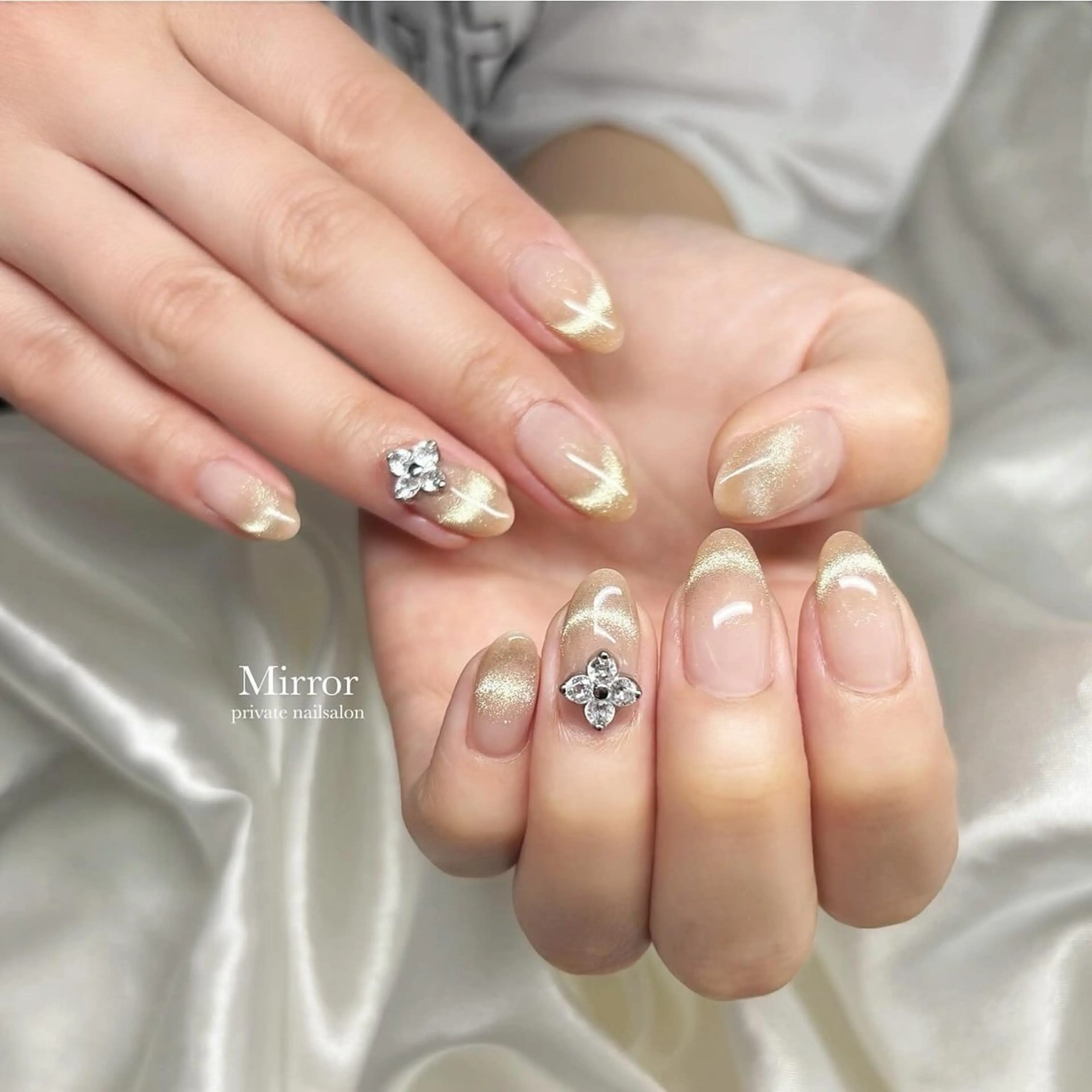 ネイル ハンドネイル nailsalon Mirrorのネイルデザイン