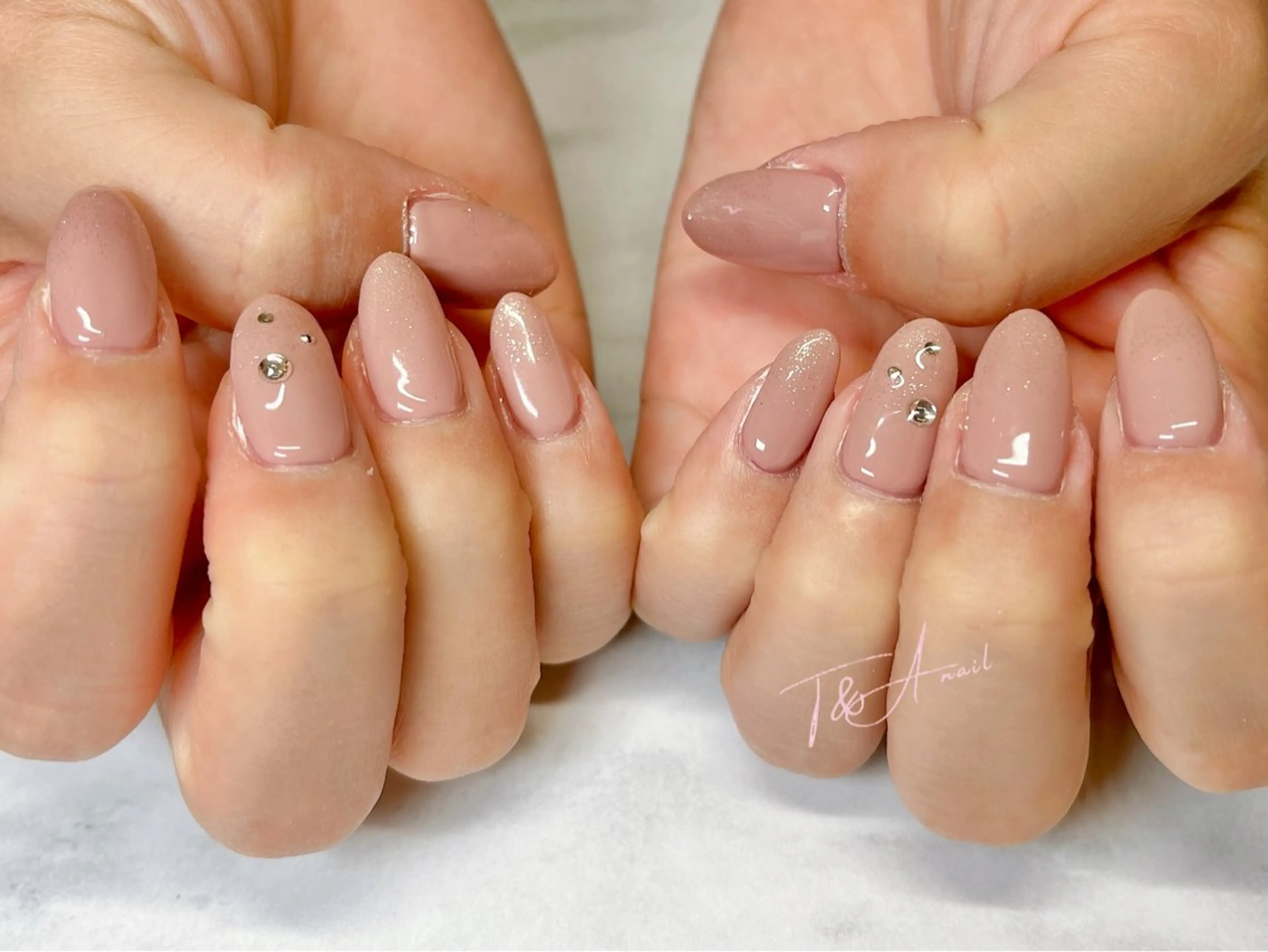 ネイル オフィスネイル ワンカラーネイル シンプルネイル ハンドネイル T&A nailのネイルデザイン