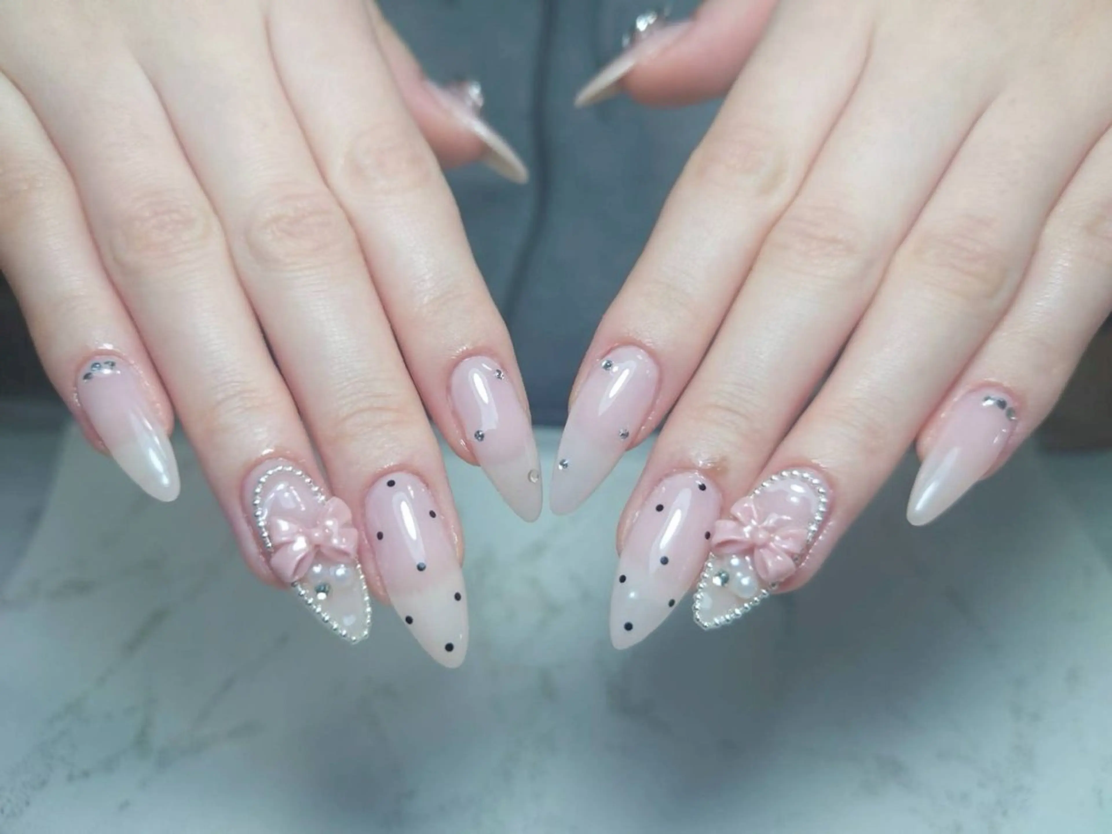 ネイル ハンドネイル nail salon Amber10所属・Amber10 ネイルサロンのネイルデザイン