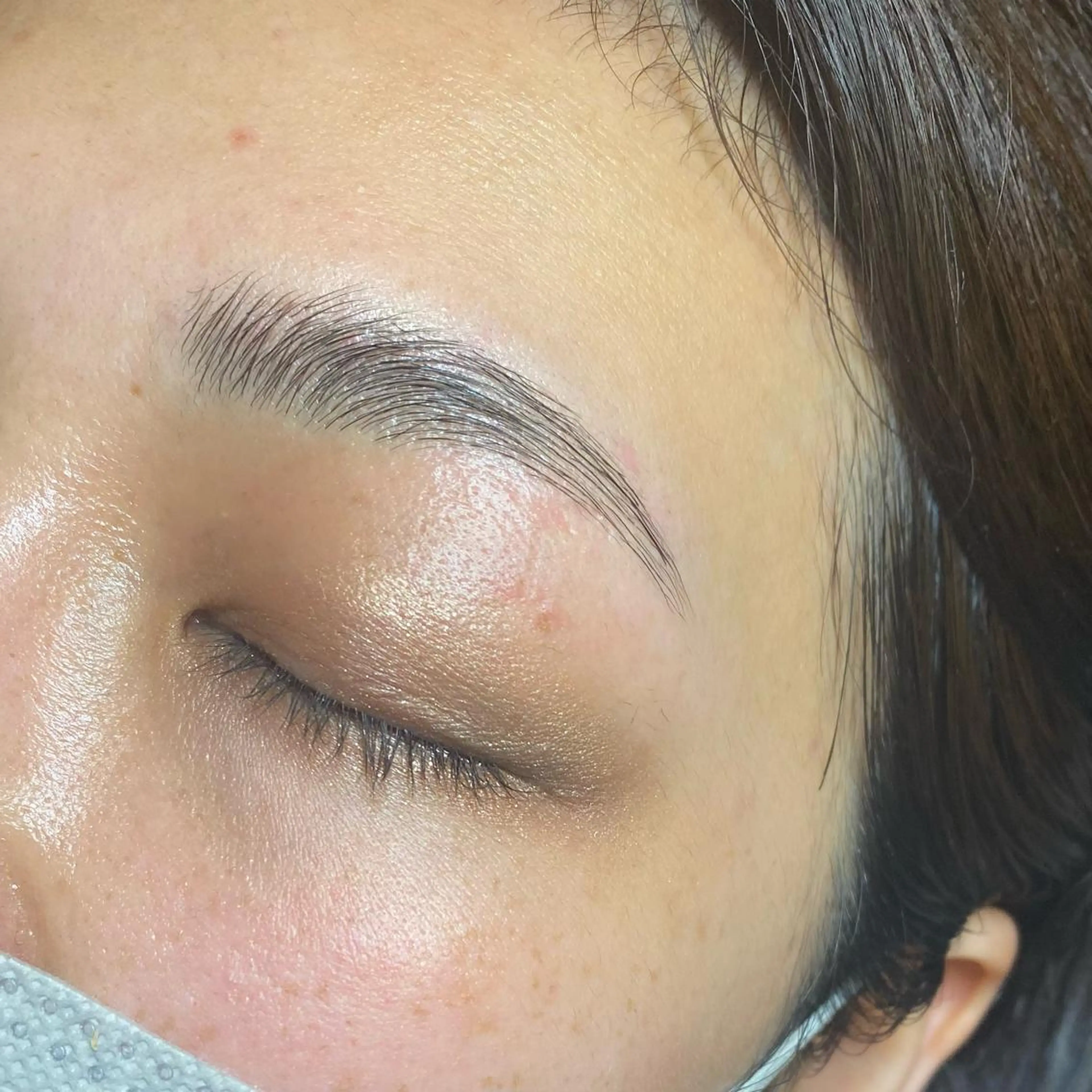 アイブロウ ハリウッドブロウリフト miien(SALONVILLAGE内)所属・MOE /渋谷・明治神宮前のマツエク・マツパデザイン