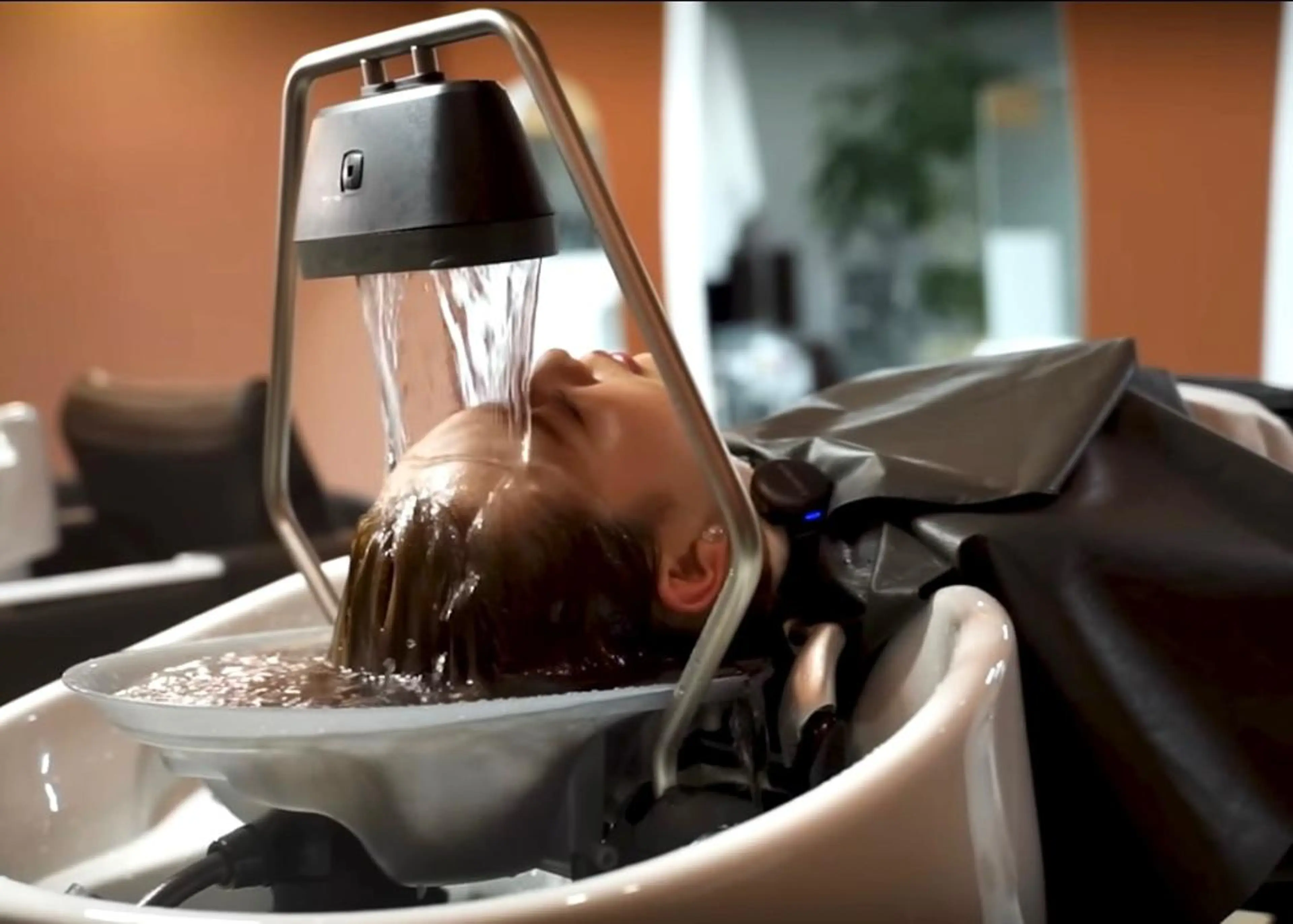 【話題📍】頭の疲れを癒す 頭浸浴の写真