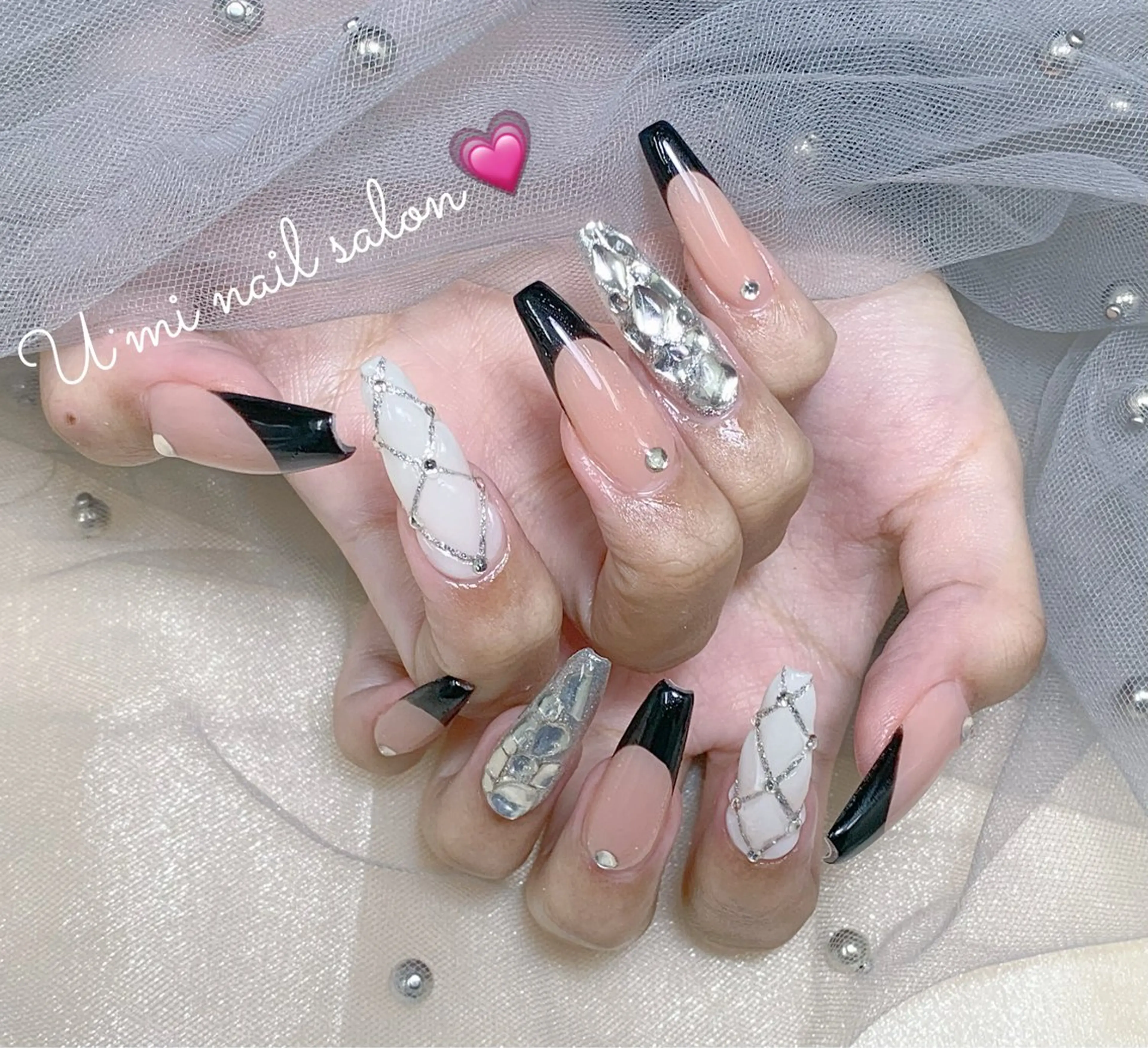 ネイル ハンドネイル U·Mi nail salon所属・U·Mi 上野御徒町容のネイルデザイン