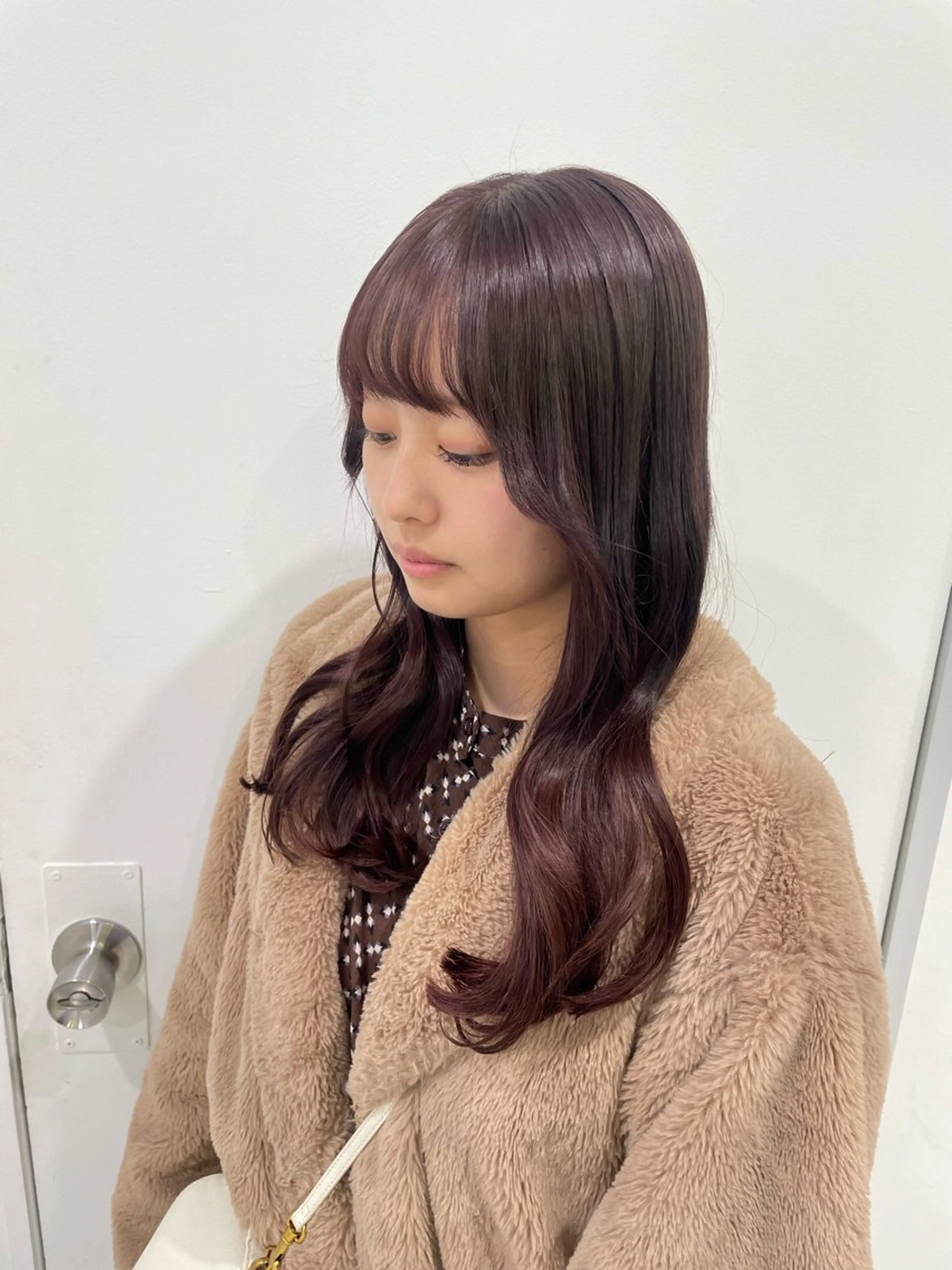 セミロング カラー ヘアカラー トリートメント ヘッドスパ ヘアセット 大人っぽ♡上品な暖色 ♡ブリーチなし♡のヘアスタイル