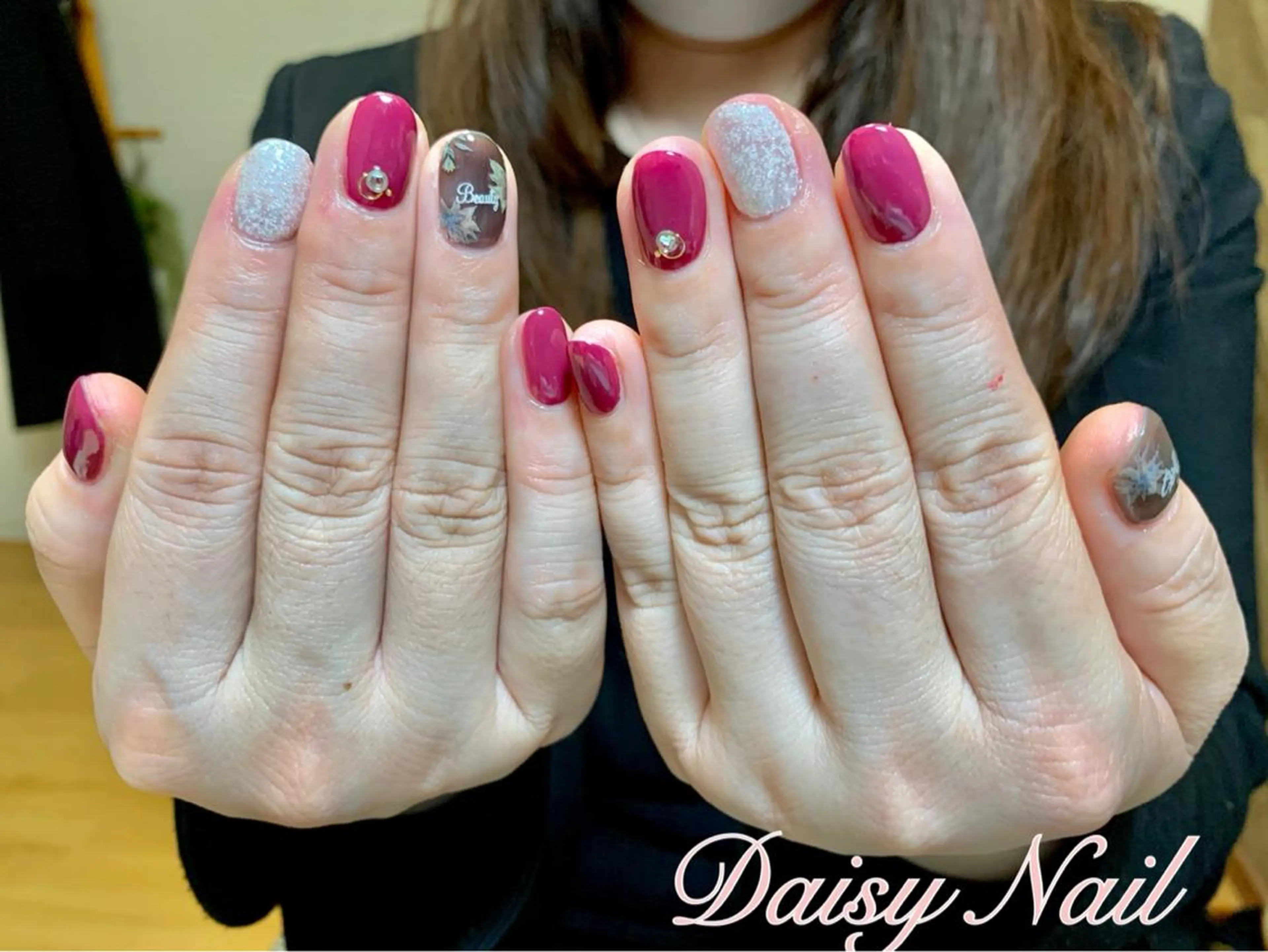 ネイル うる艶/透明感 Rirashaのネイルデザイン