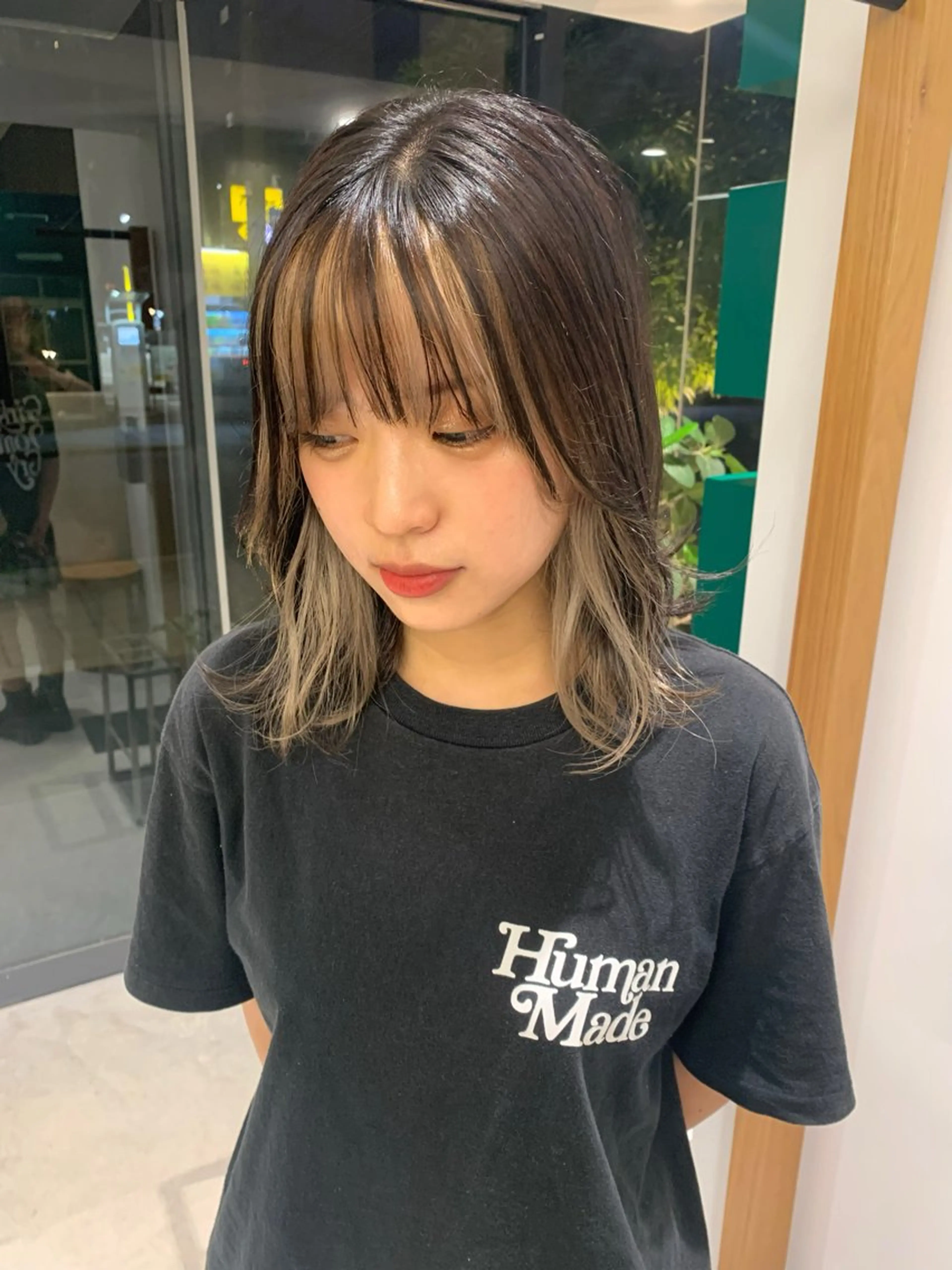 カラー ブリーチ インナーカラー 北野 なのはのヘアスタイル