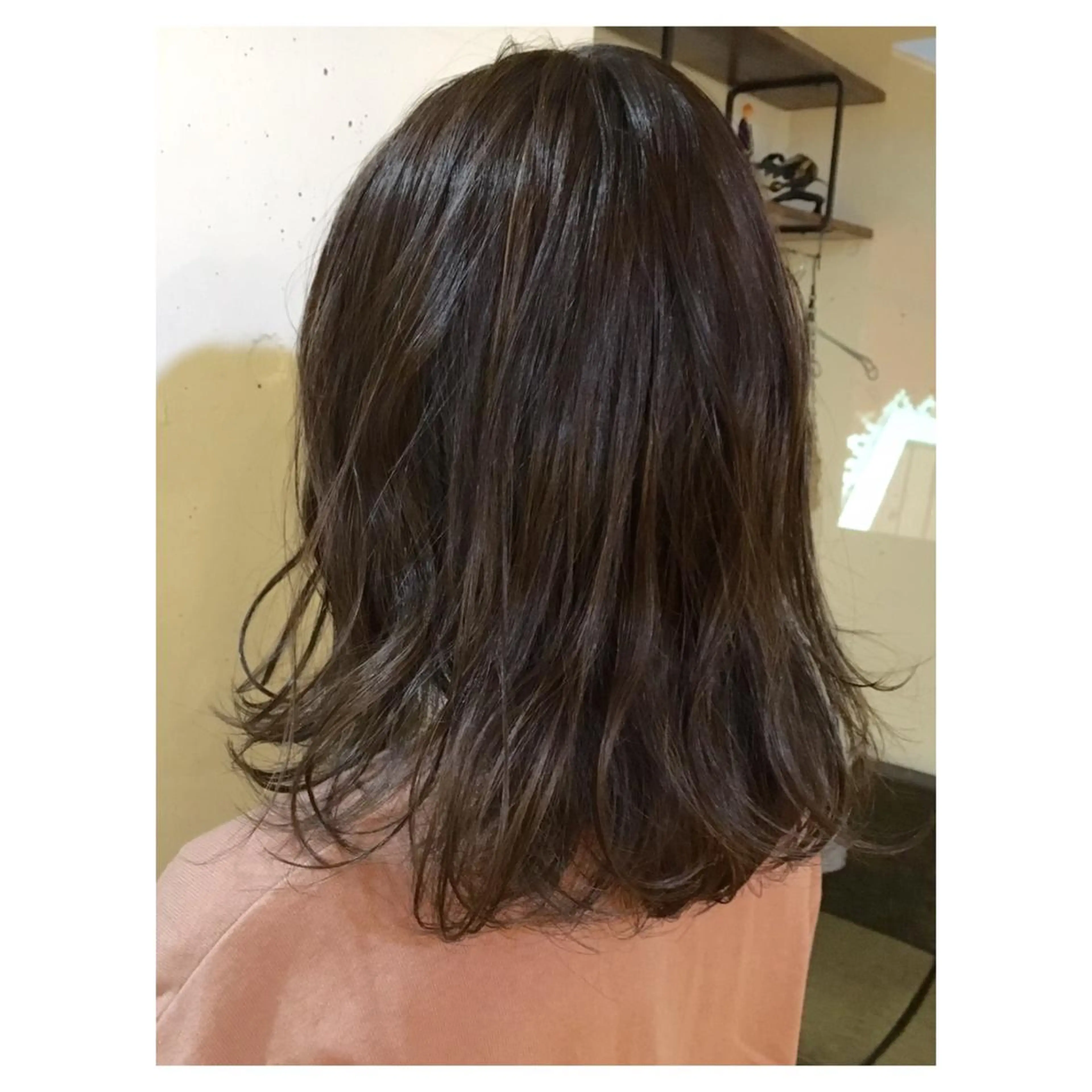 ミディアム セミロング カラー 牛山 静香のマツエク・マツパデザイン