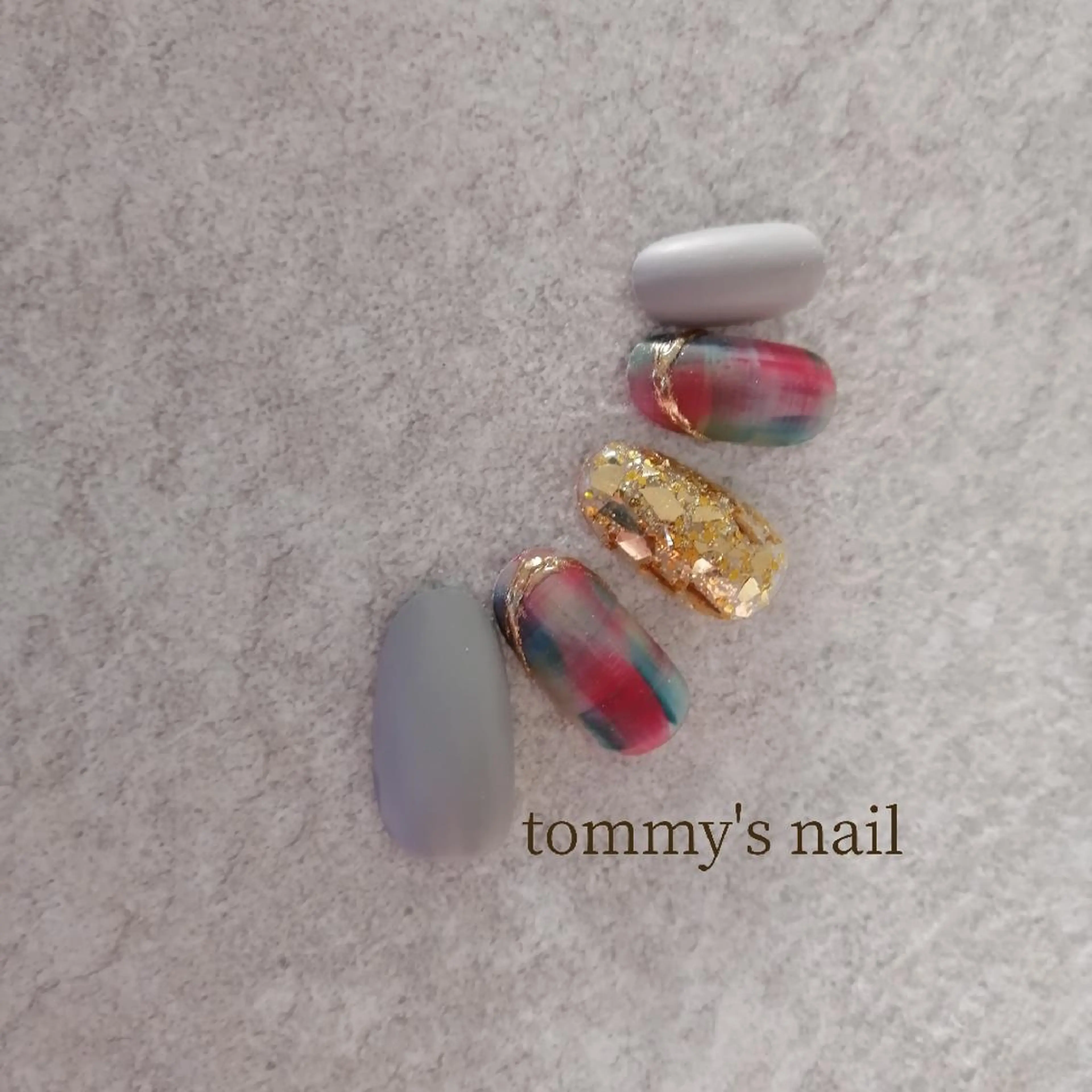 ネイル ハンドネイル tommy's nail所属・福岡/若よもぎ蒸し 全身美容が叶うサロンのネイルデザイン
