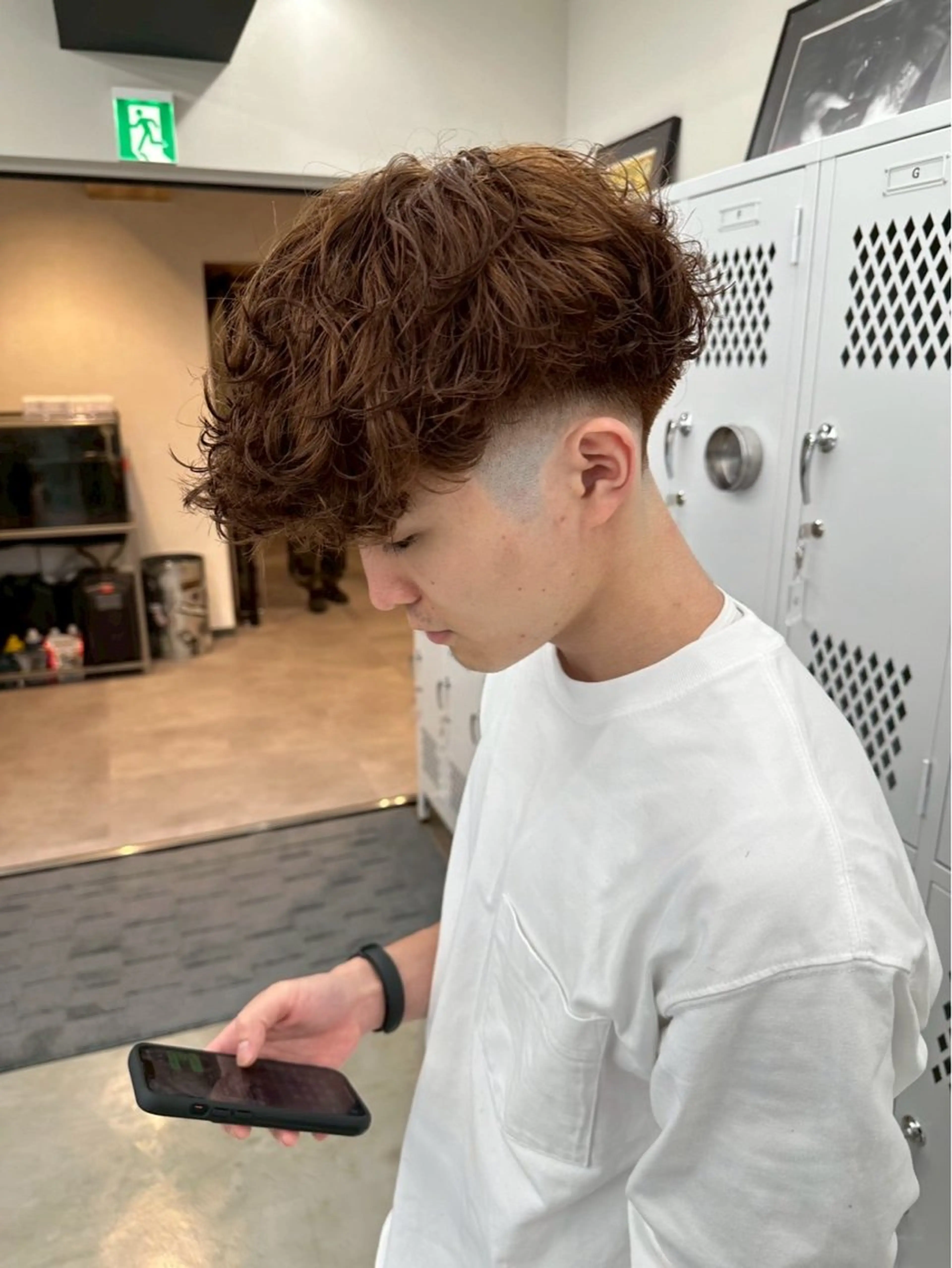 メンズ フェードカット 優菜/ メンズパーマのヘアスタイル