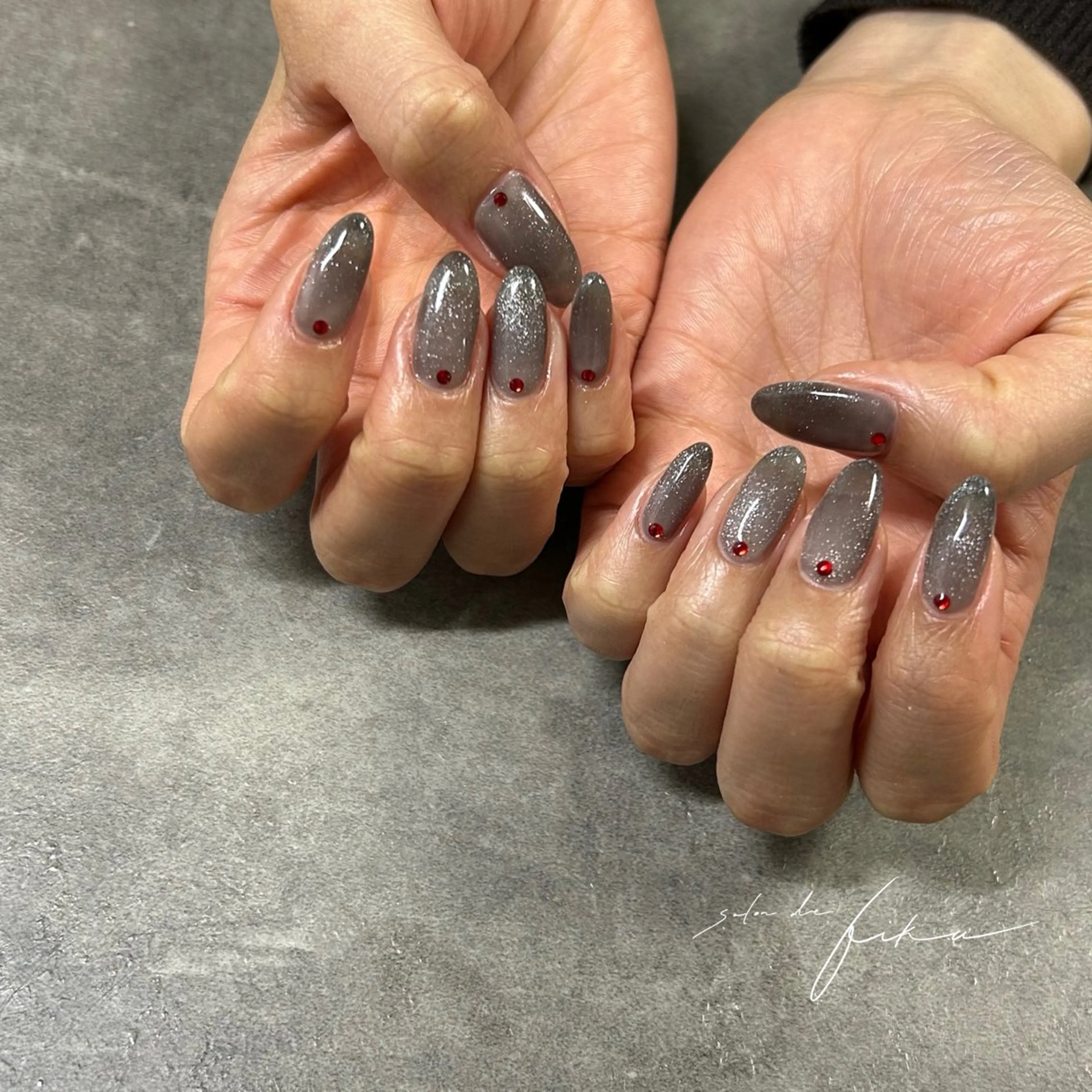 ネイル Rio 𓍼のネイルデザイン