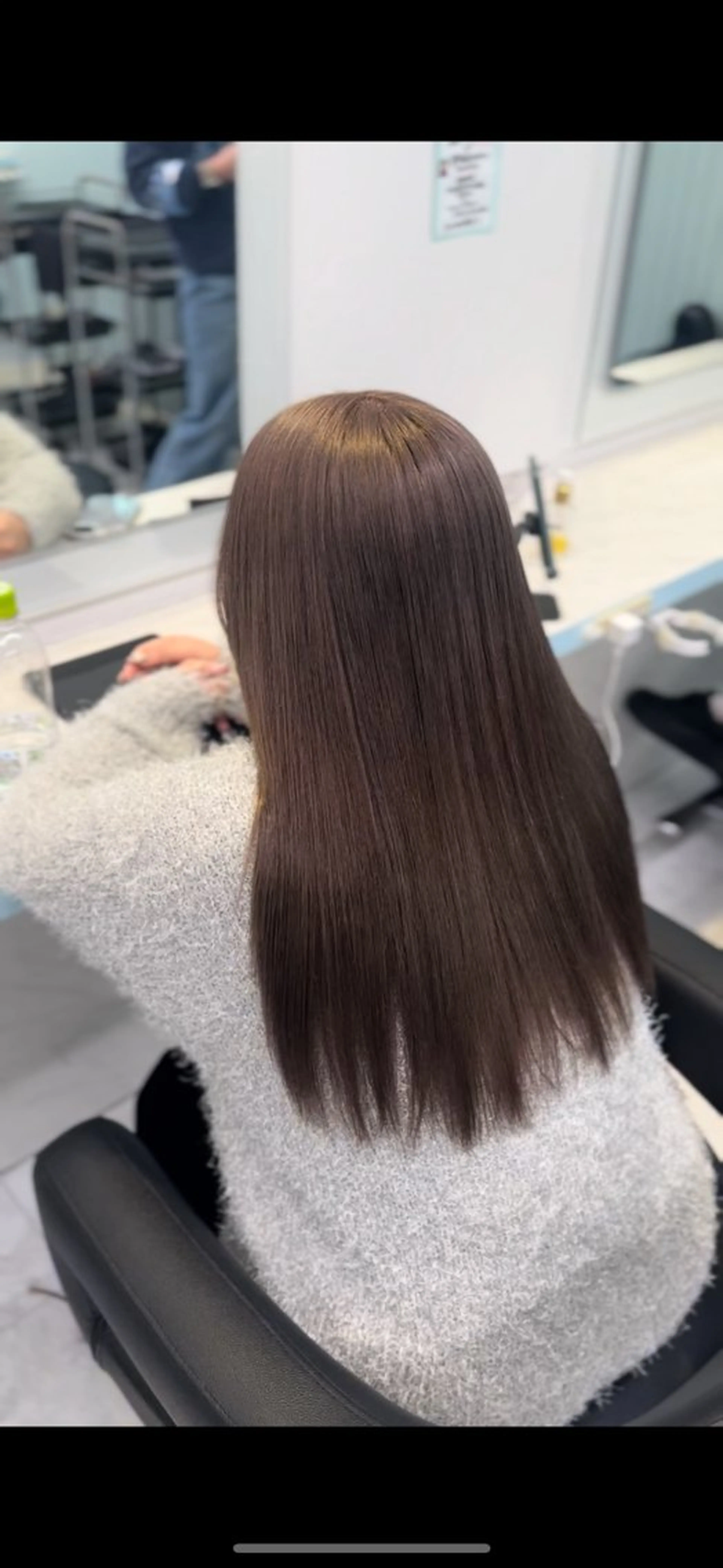 ロング カラー グレージュ ミルクティーグレージュ ヘアカラー ♥️暖色モテカラ ー♥️由夏のヘアスタイル